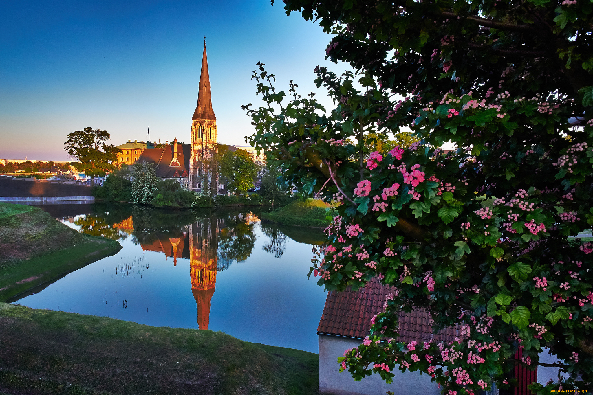 города, -, православные, церкви, , монастыри, copenhagen, st, alban's, church, denmark, отражение, дания, река, копенгаген, пейзаж, дерево, церковь