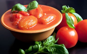 Картинка еда помидоры очищенные сок томаты базилик