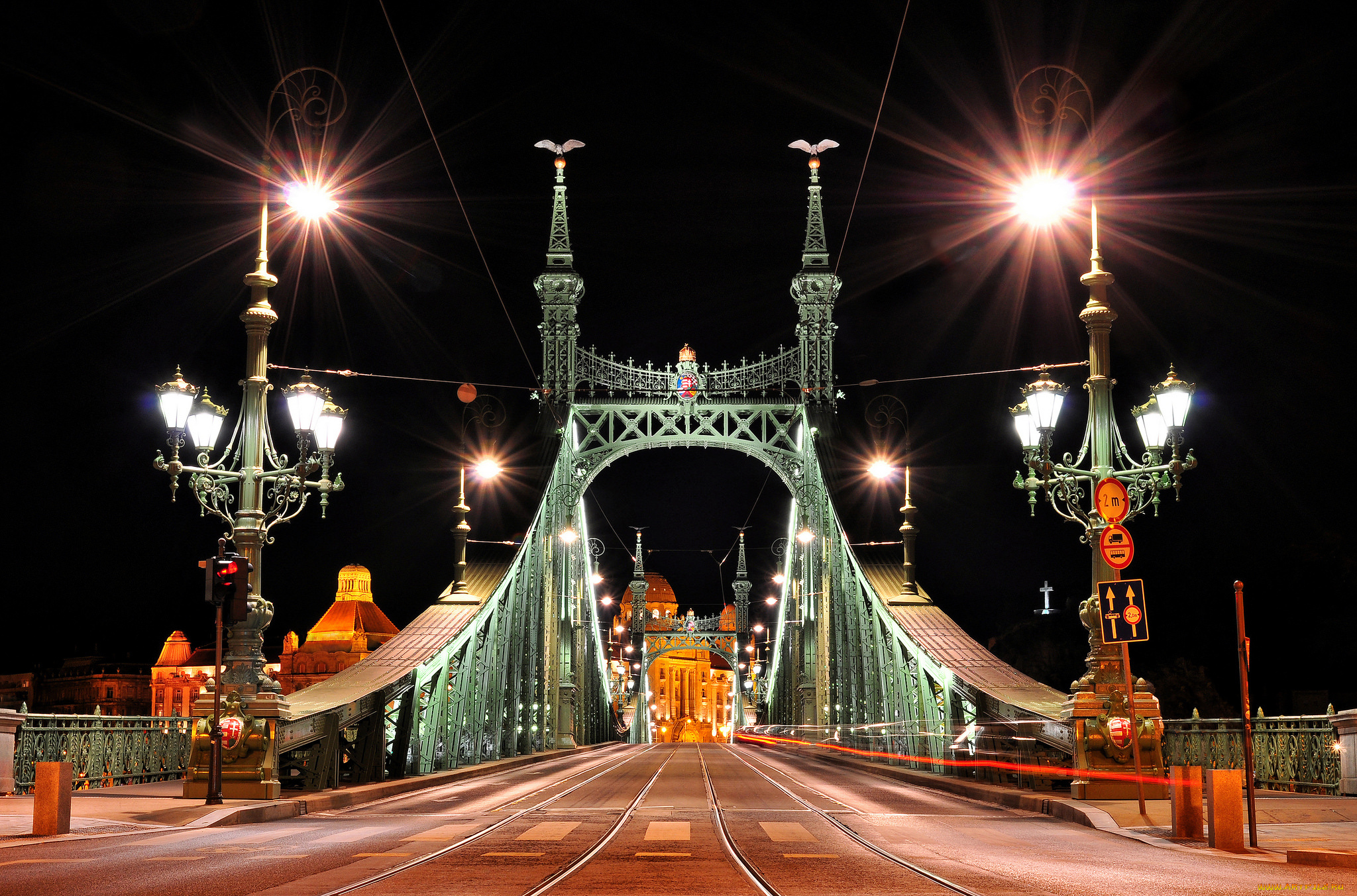 freedom, bridge, in, budapest, города, будапешт, , венгрия, фонари, огни, мост, ночь