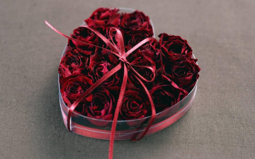 Картинка праздничные день+святого+валентина +сердечки +любовь розы красные коробка сердечко