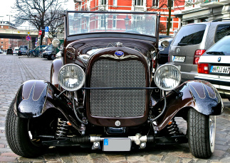 Картинка автомобили выставки+и+уличные+фото ford