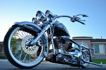 Картинка мотоциклы customs softail heritage