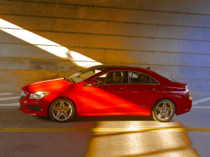 обоя автомобили, mercedes-benz, amg, 2013, c117, cla, 250, us-spec, sports, package, красный