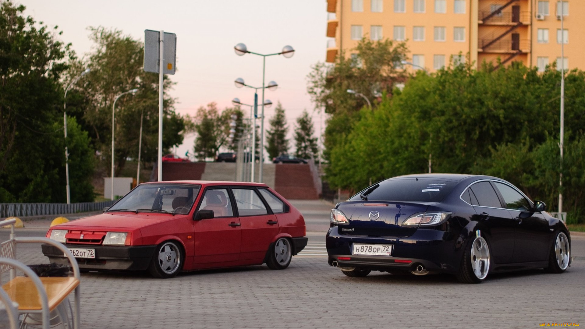 Скачать обои автомобили, разные, вместе, lada, mazda из раздела Автомобили,  в разрешении 1920x1080