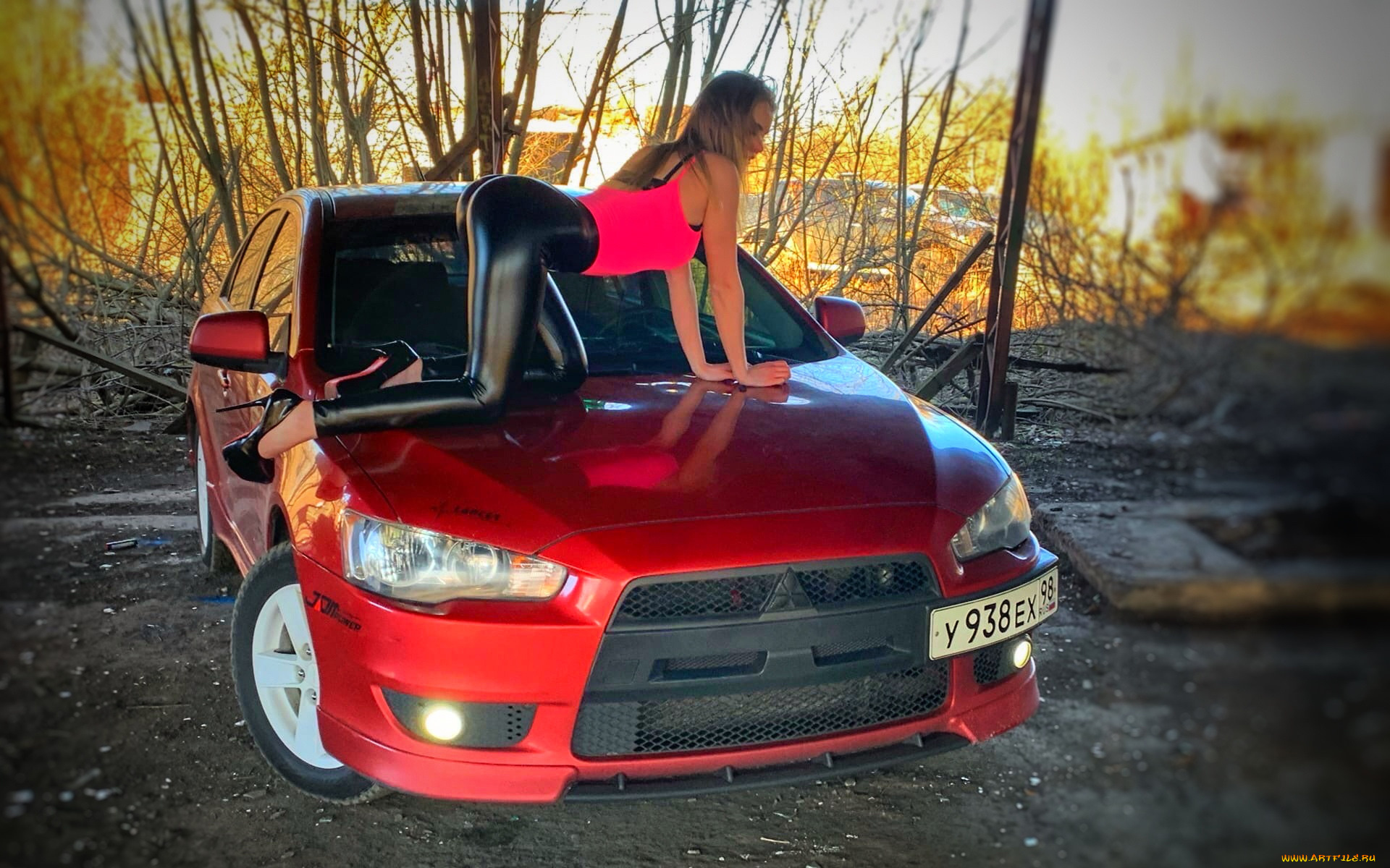 Mitsubishi Lancer девушка Evolution EVO