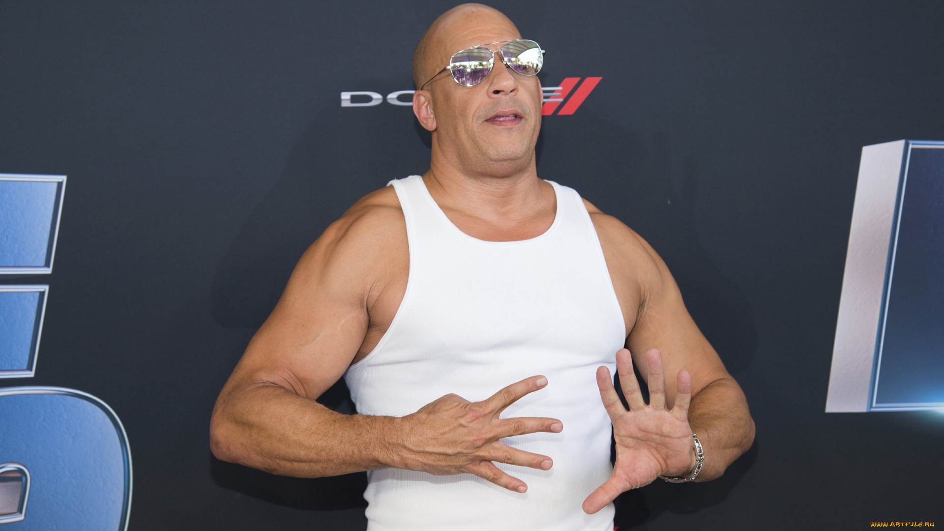 мужчины, vin, diesel, актер, очки, майка, пальцы, жест