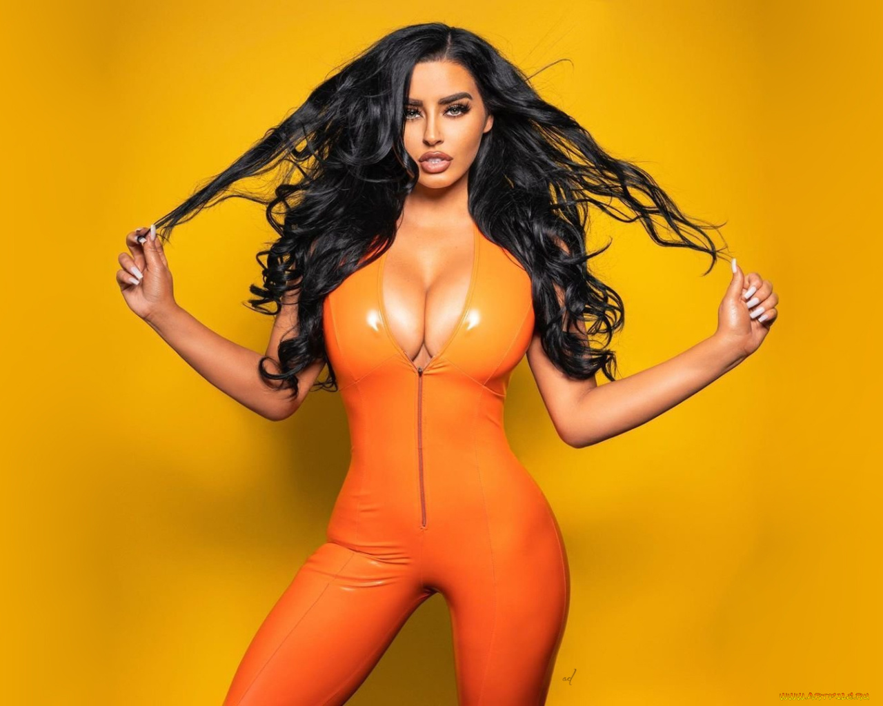 Abigail Ratchford Escort