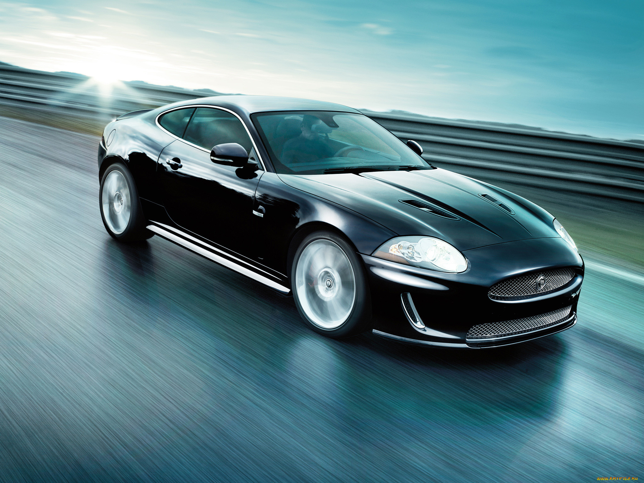 Ягуар машина фото. Ягуар XKR 175. Jaguar XKR обои. Машина Ягуар 1page. Jaguar XKR 175 Limited.