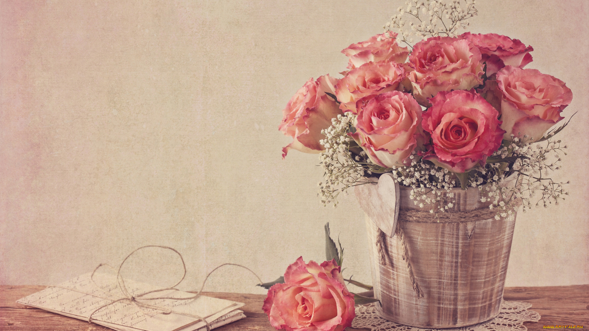 цветы, розы, гипсофила, письма, винтаж, букет, бутоны