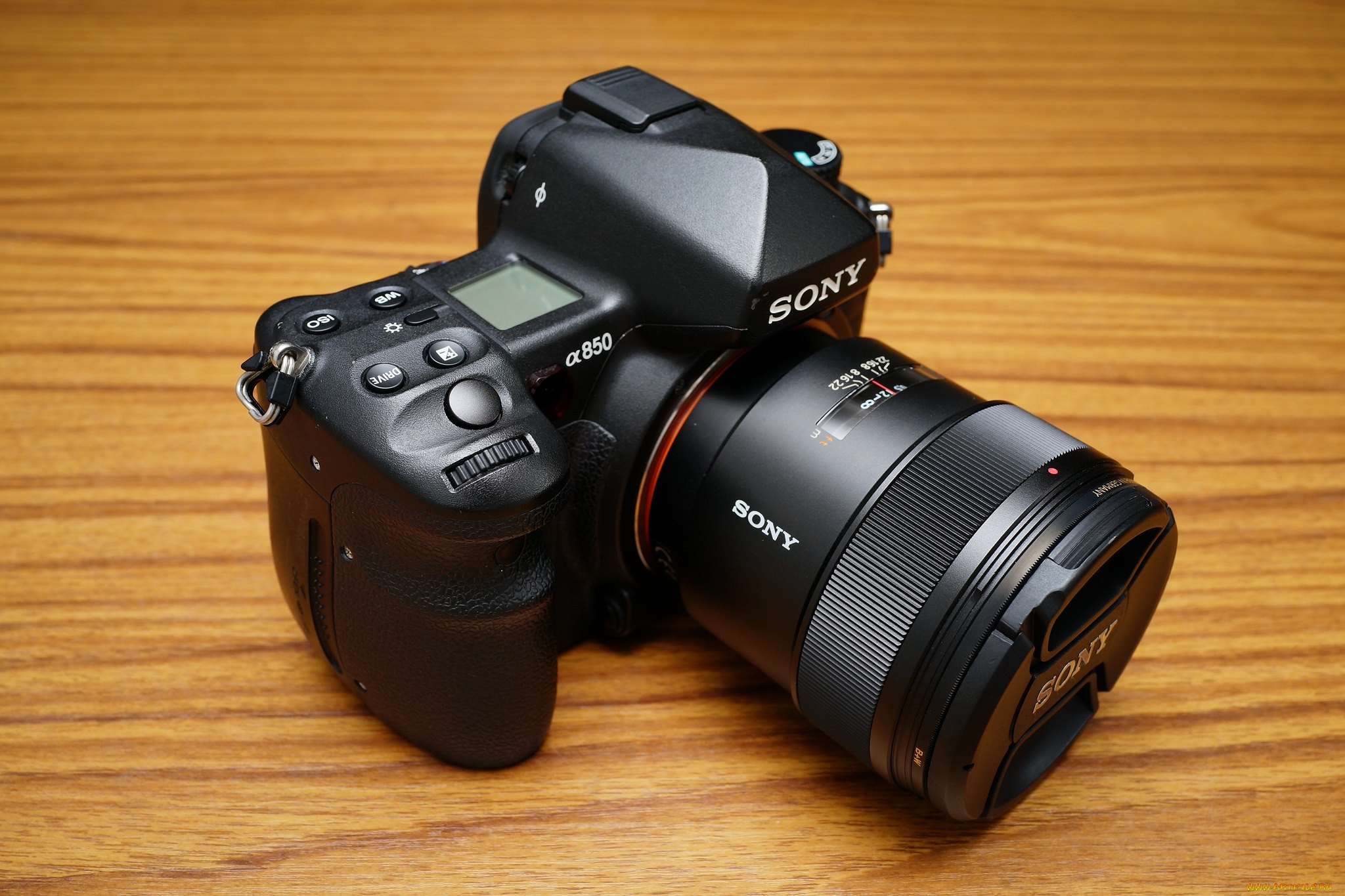 Фотоаппарат Sony a850