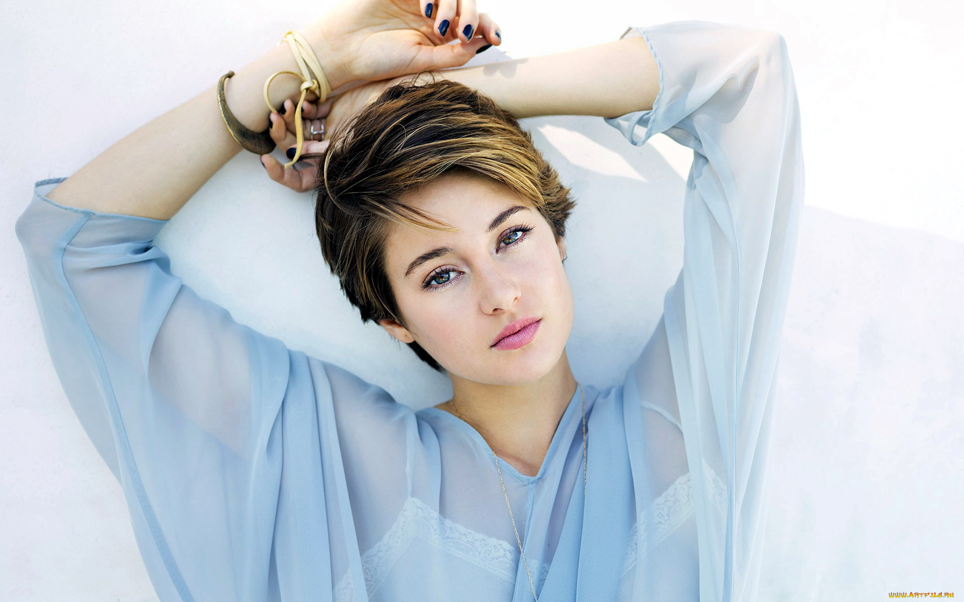 девушки, shailene, woodley, поза