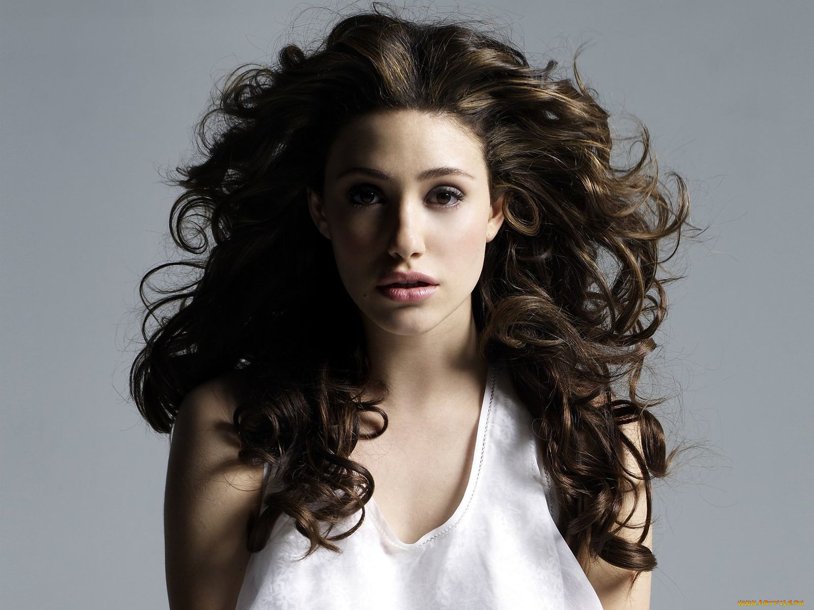 Emmy, Rossum, девушки