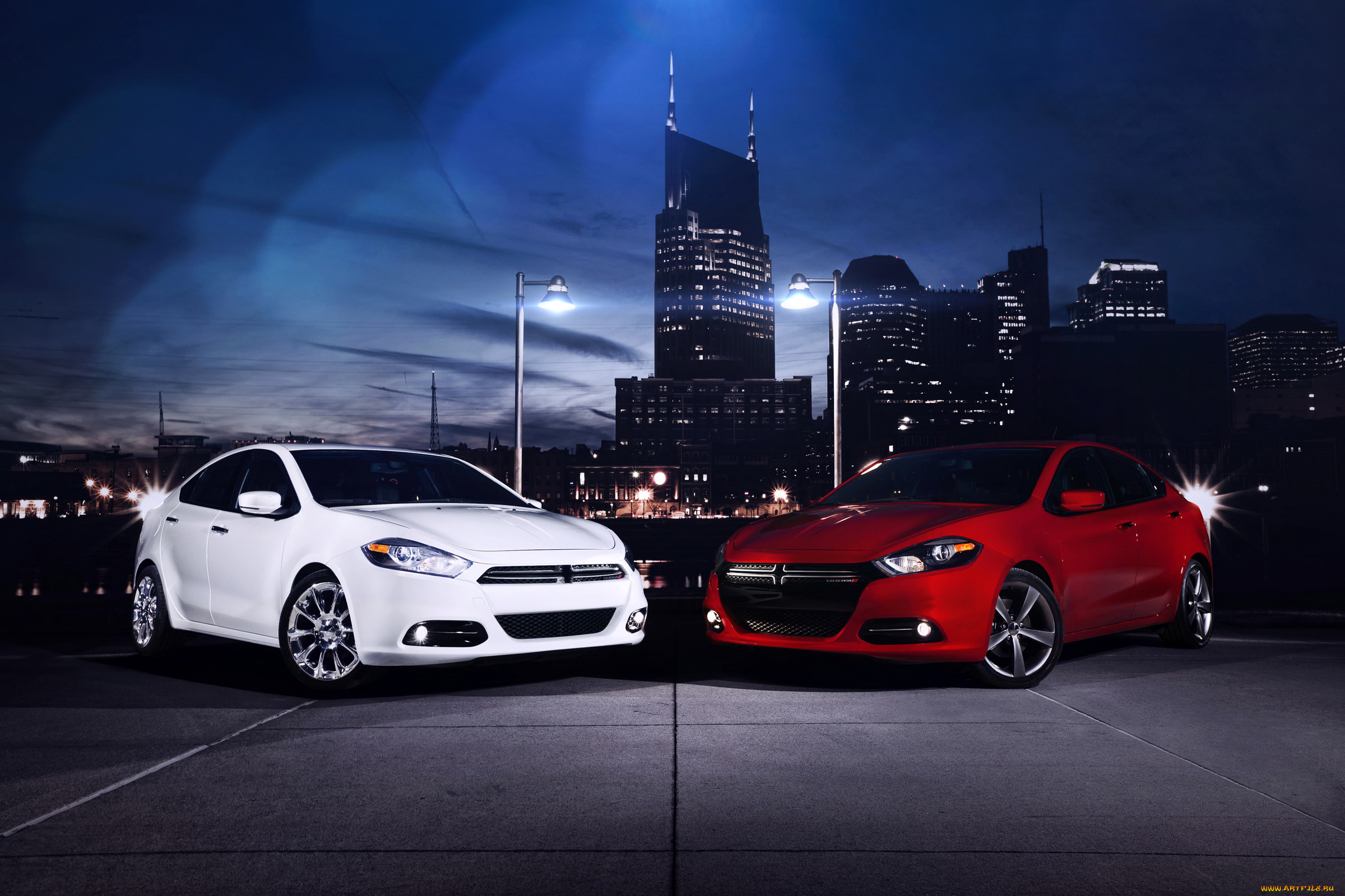 Фото машины 2. Додж Дарт 2013 ночью. Dodge Dart 2013 ночью. Dodge Dart ночью. Две машины.