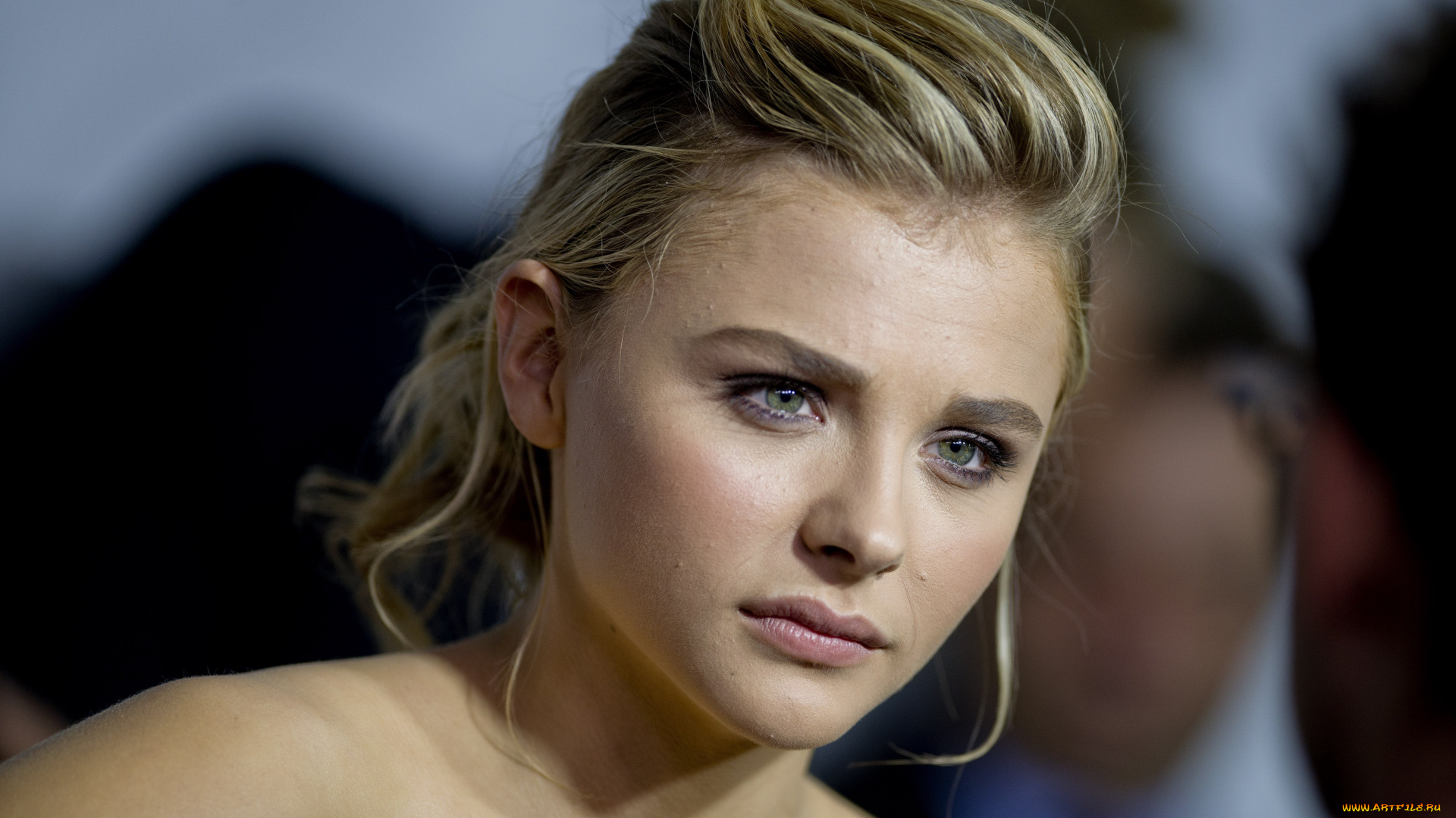 девушки, chloe, grace, moretz, актриса, блондинка, лицо, взгляд