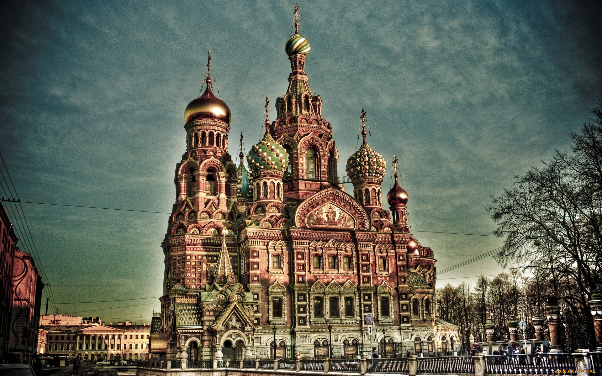 Храм Покрова на Крови в С-Петербурге загрузить