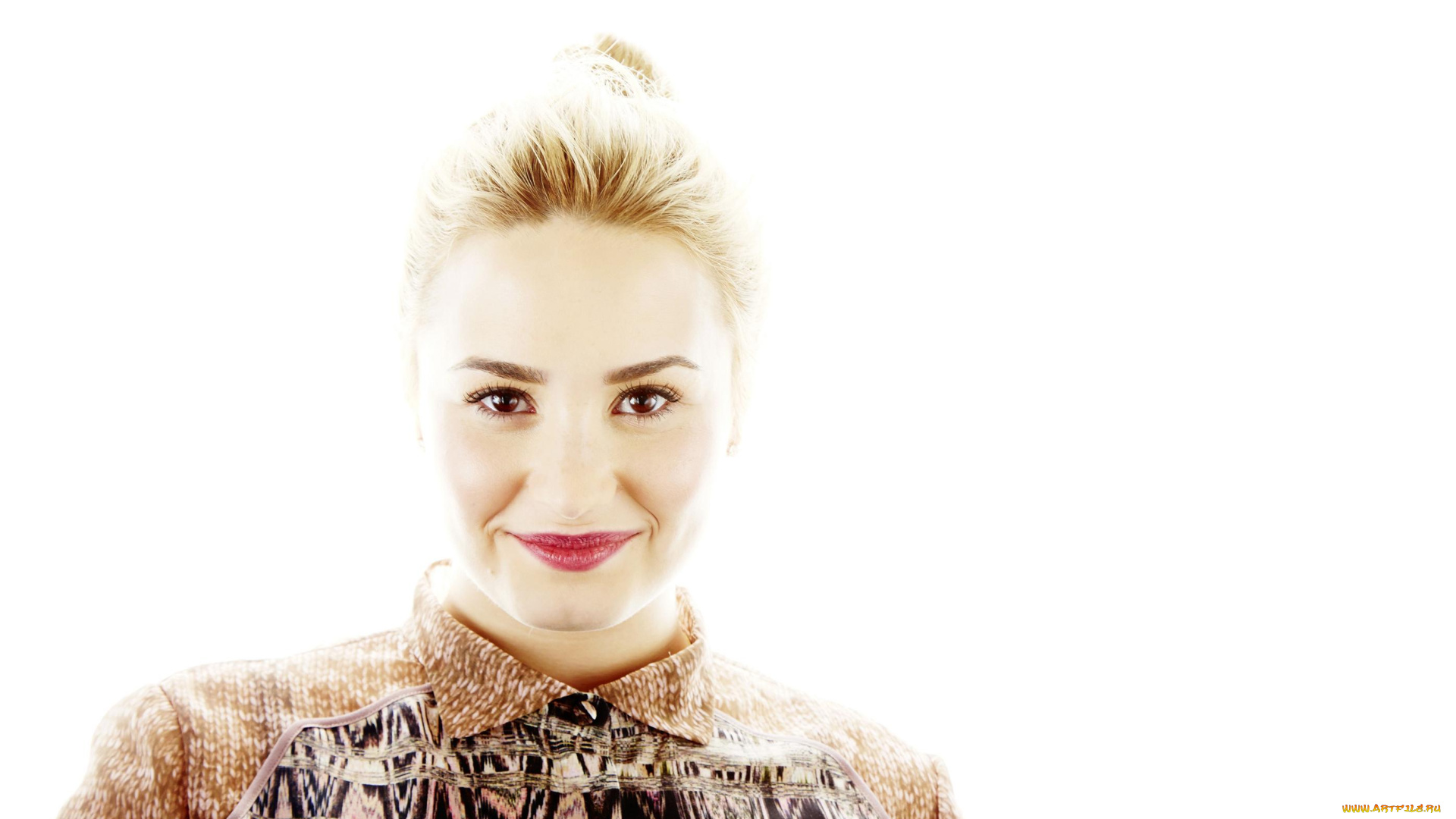 Demi, Lovato, девушки, лицо, улыбка, свитер
