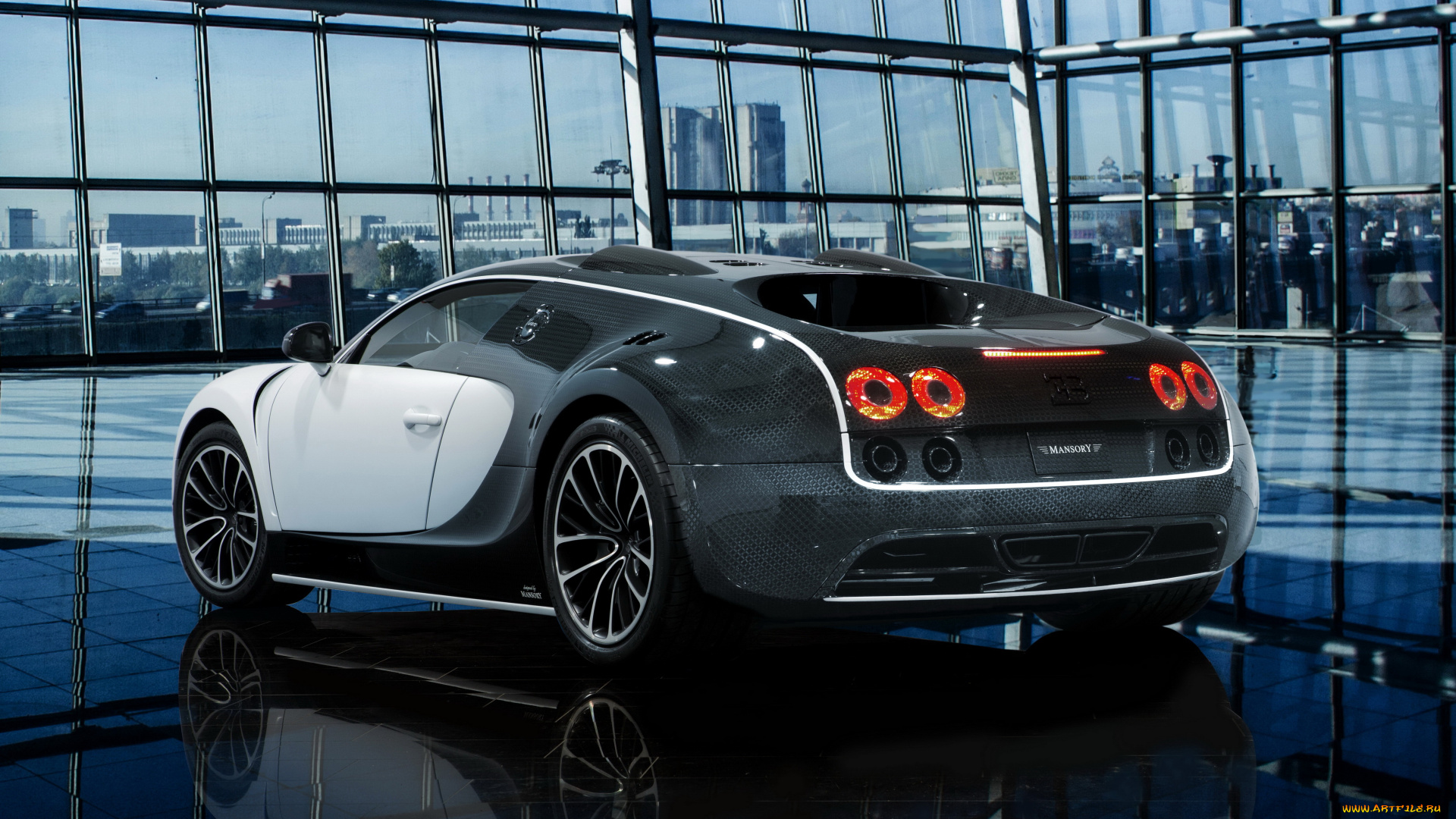 черный спортивный автомобиль bugatti veyron mansory бесплатно