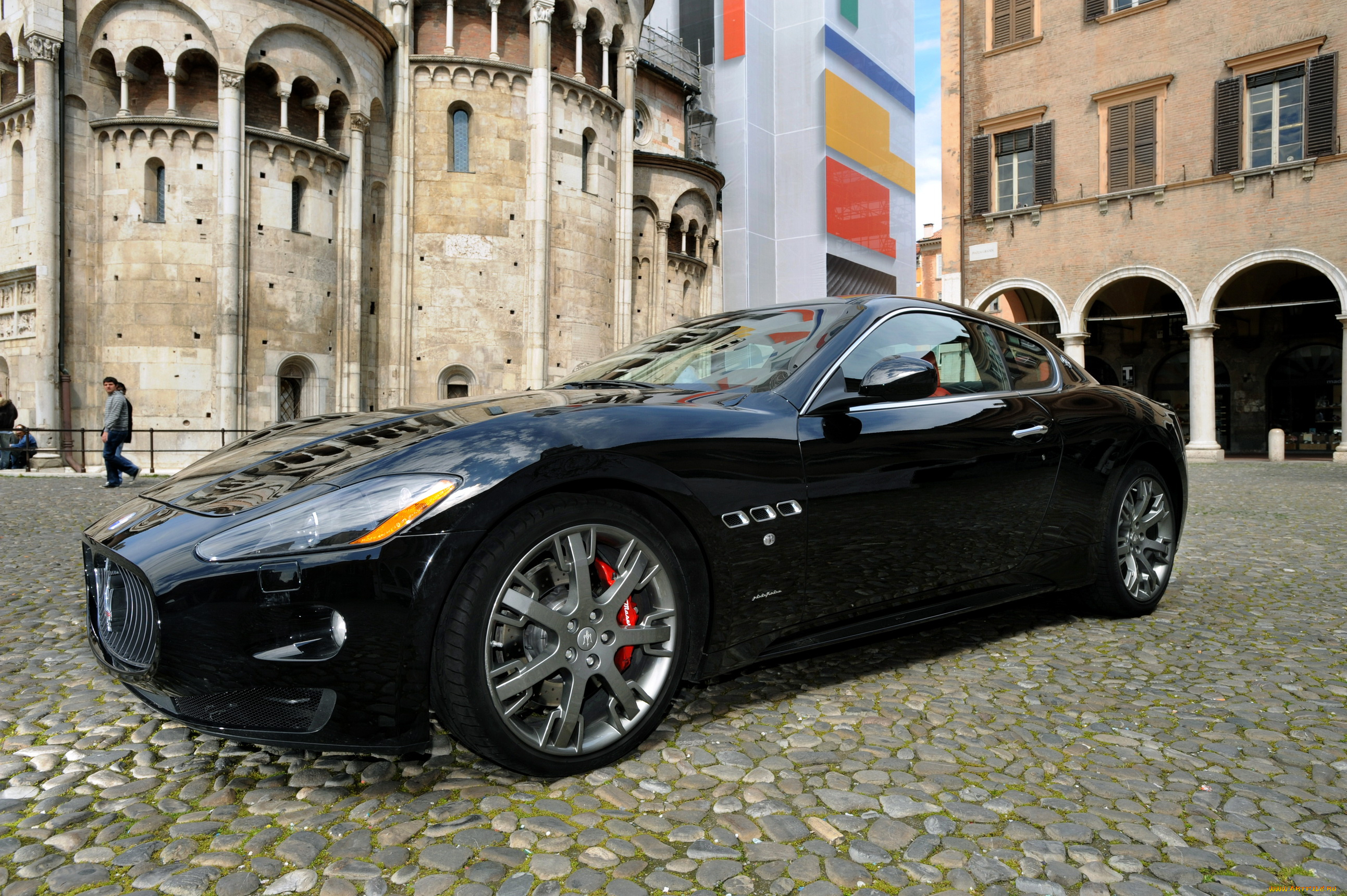 автомобили, maserati, granturismo, s, дорога, дома, улица