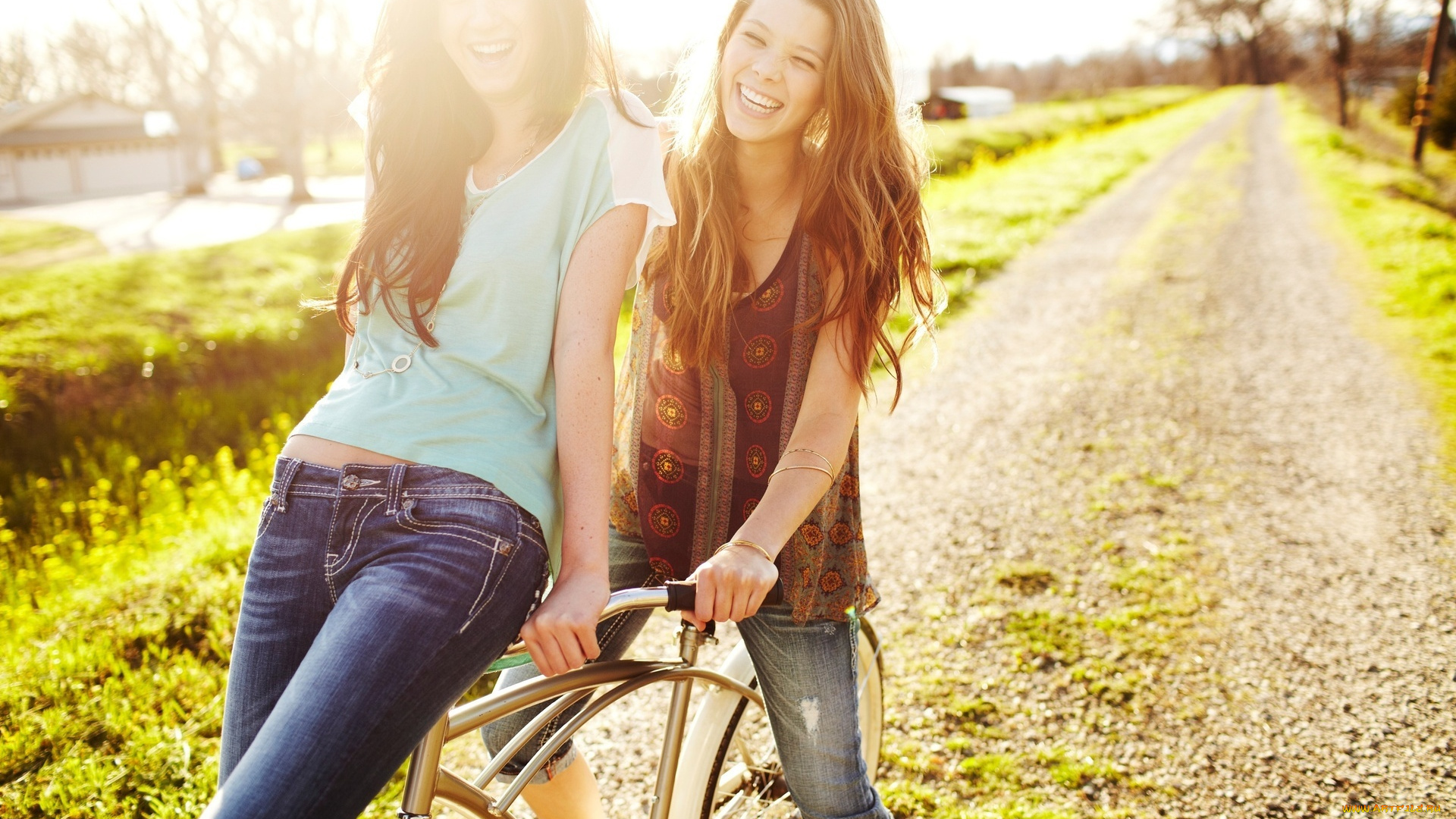 девушки, -unsort, , группа, девушек, деревня, дорога, велосипед, смех, подруги