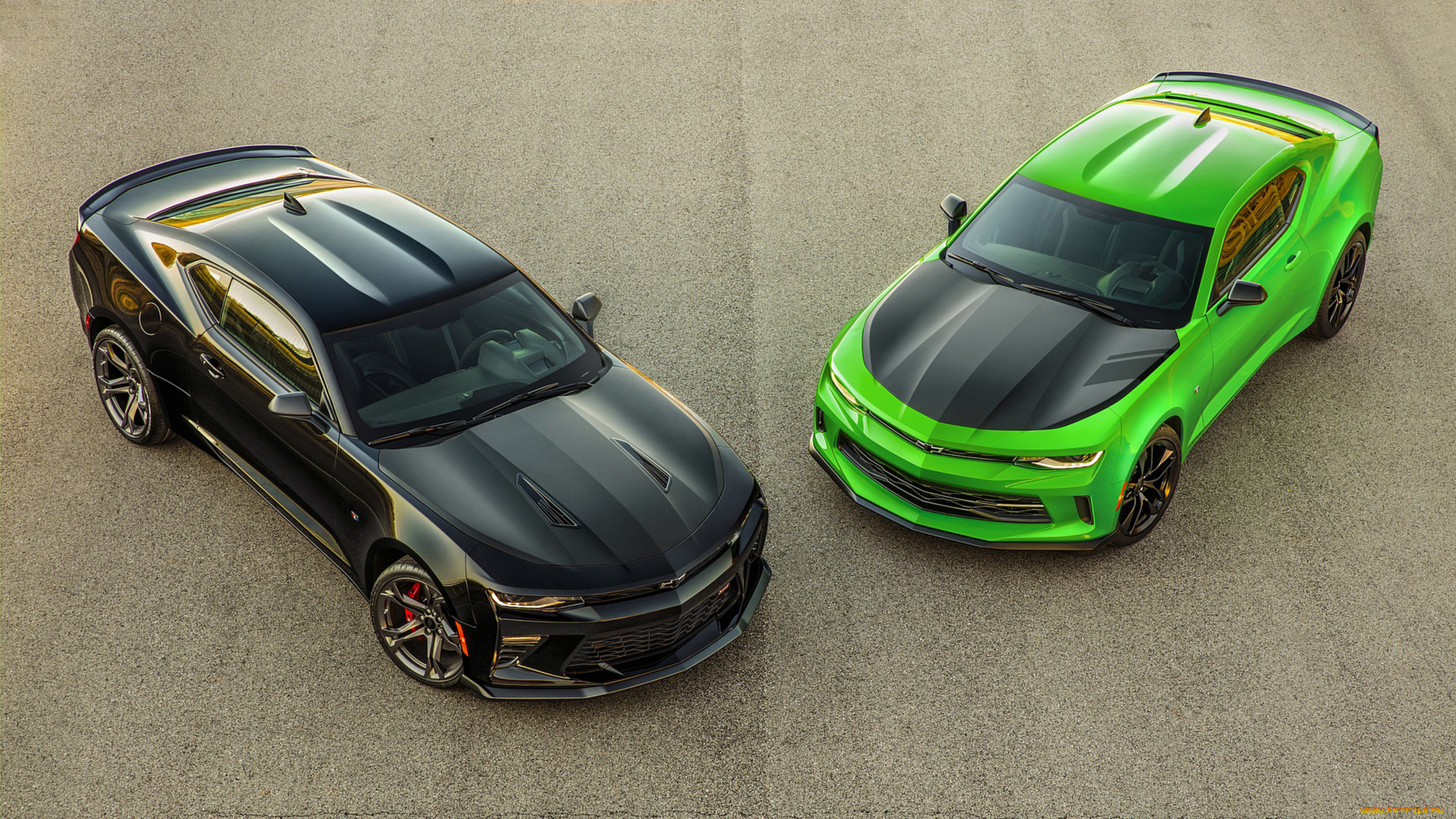 chevrolet, camaro, 1le, green, and, camaro, ss, 1le, black, 2017, автомобили, camaro, ss, green, chevrolet, 2017, black, 1le