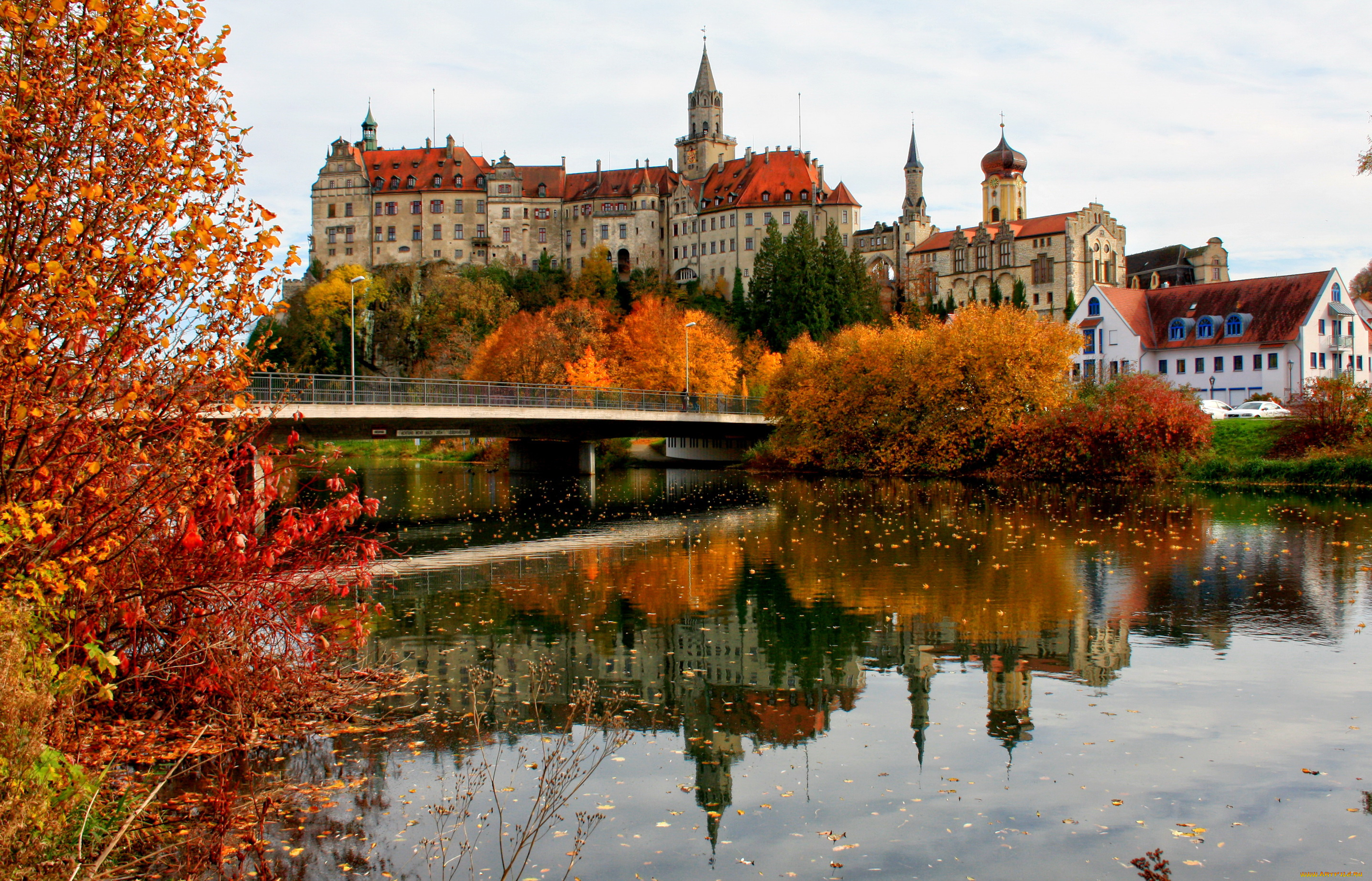 германия, , зигмаринген, города, -, улицы, , площади, , набережные, дома, зигмаринген, германия, мост, река