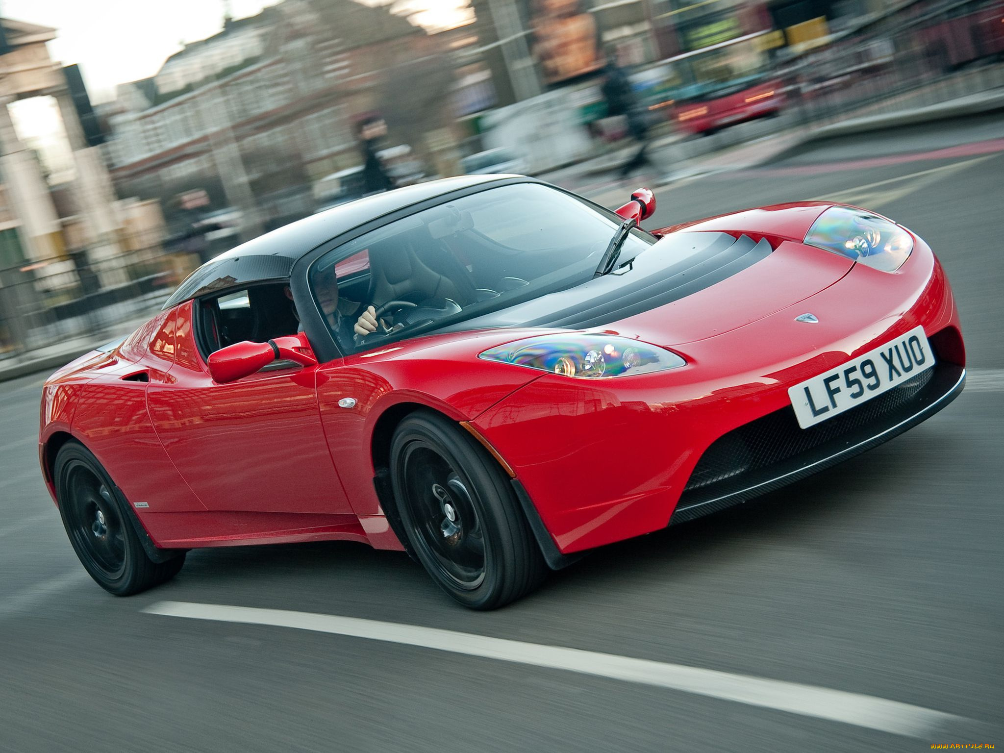 Авто фото характеристики. Тесла родстер. Машина Tesla Roadster. Спорткар Tesla Roadster. Tesla Roadster Sport.