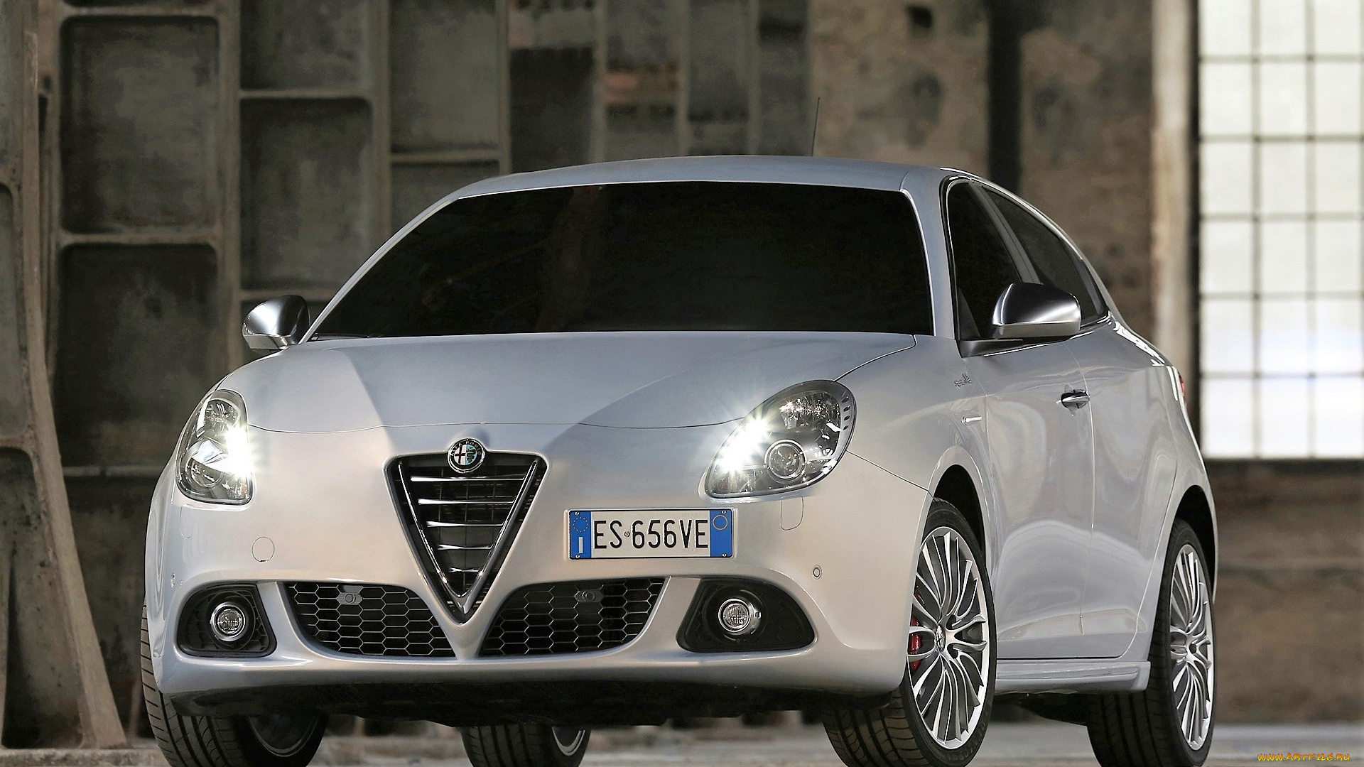 alfa, romeo, giulietta, 2014, автомобили, alfa, romeo, белый, помещение