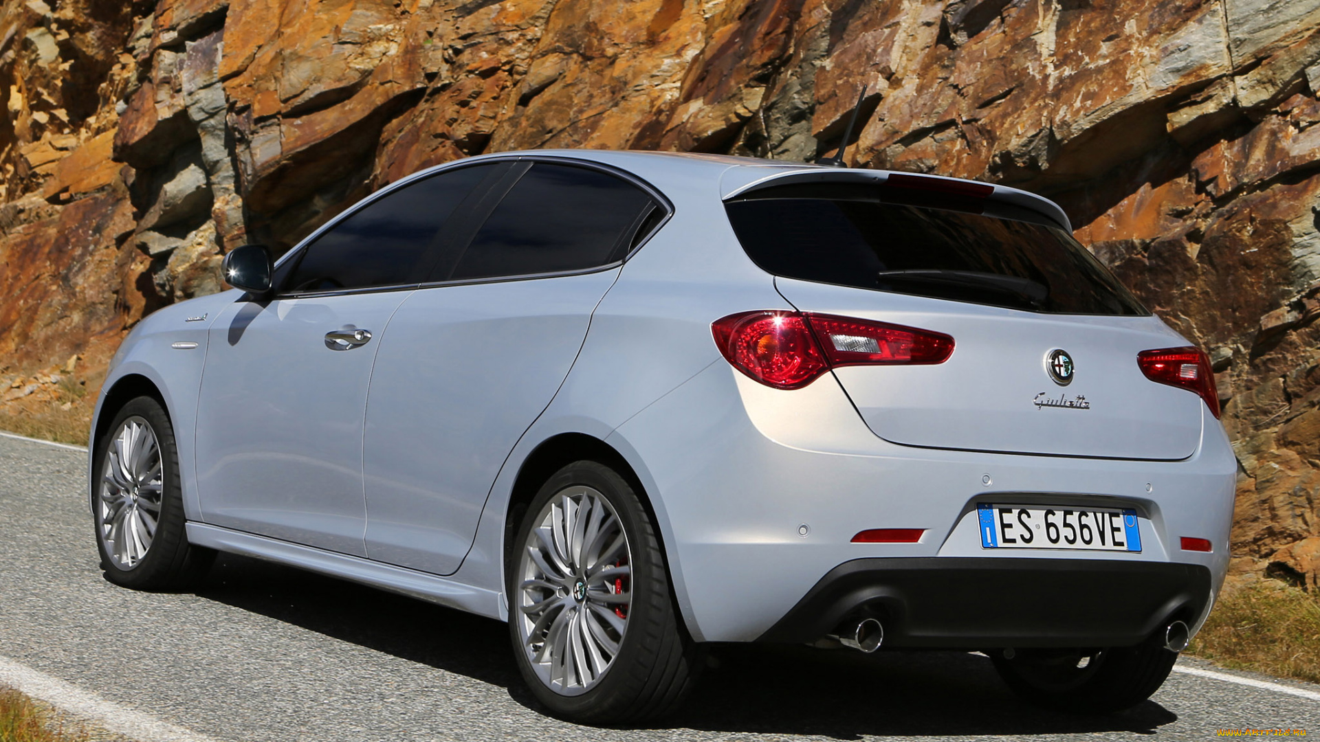 alfa, romeo, giulietta, sportiva, 2014, автомобили, alfa, romeo, белый, дорога, скала