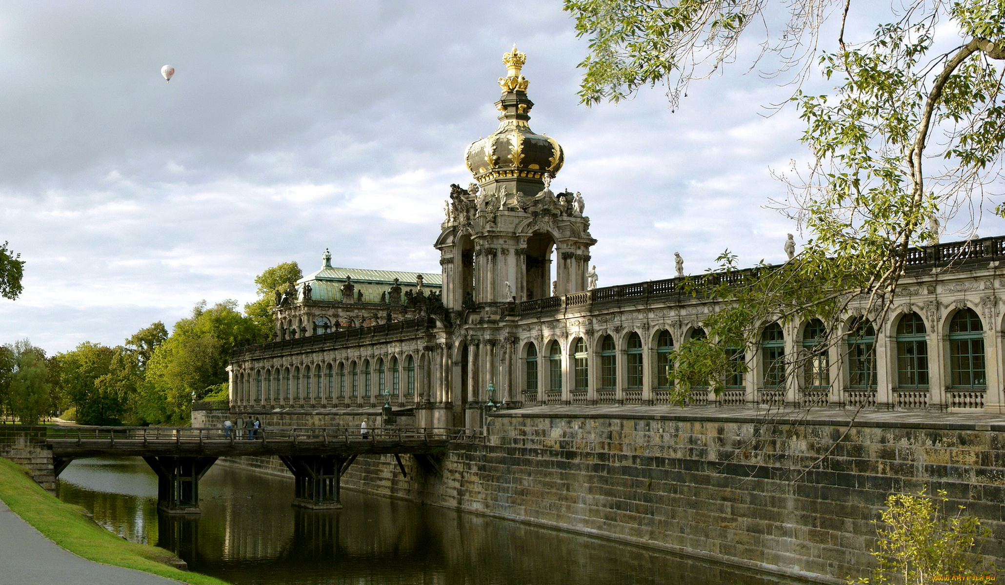 Дрезден германия замок загрузить
