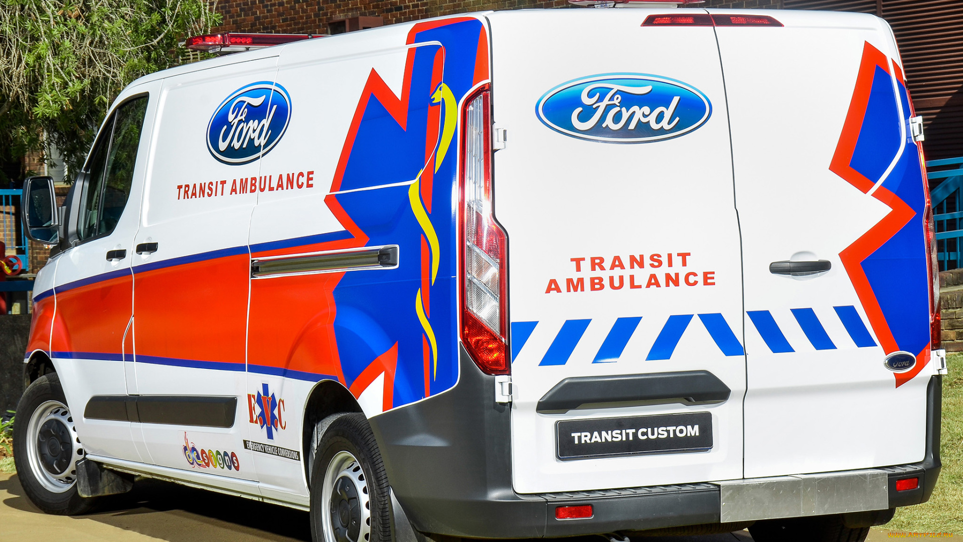 автомобили, скорая, помощь, ford, transit, custom, ambulance, 2014г