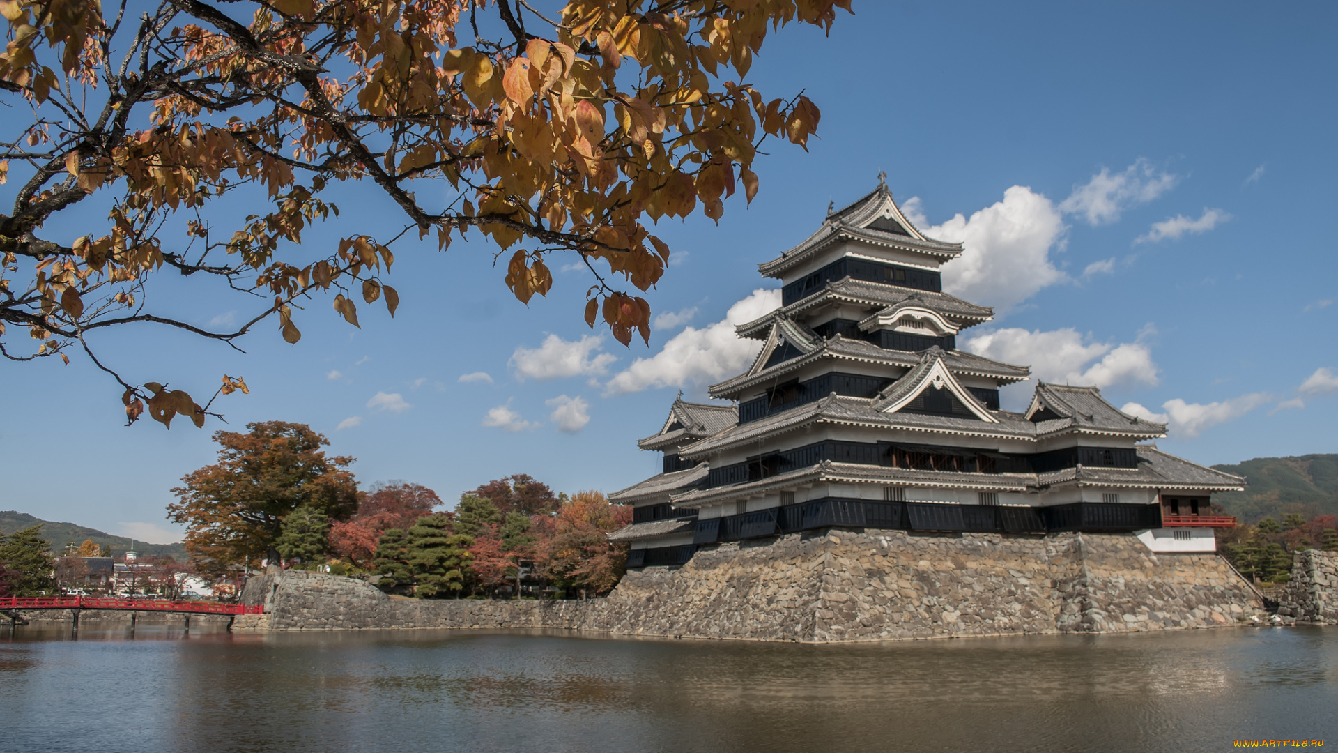 matsumoto, castle, japan, города, замки, Японии, мацумото, замок, ветки, листья, вода, Япония, karasu-jo