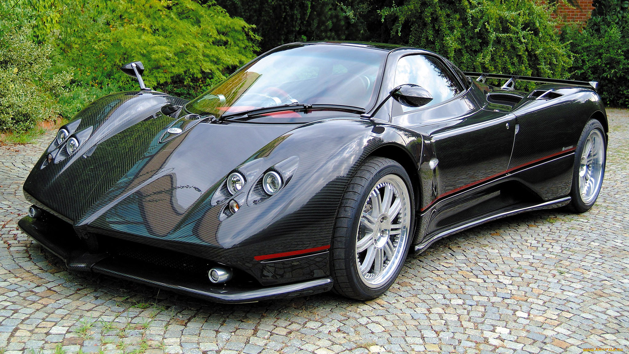 Pagani Zonda Black