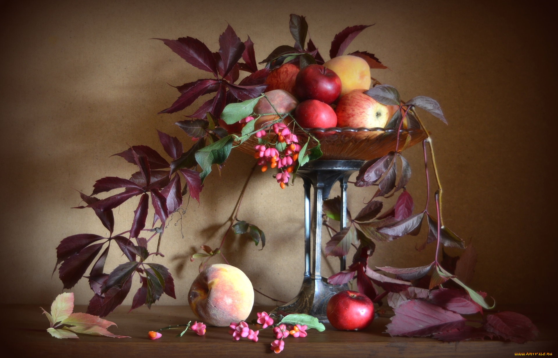 еда, фрукты, , ягоды, натюрморт, яблоки, осень, листья, персики
