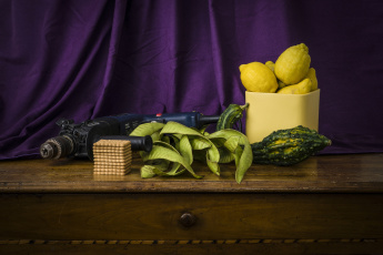 Картинка еда натюрморт овощи галеты дрель лимоны
