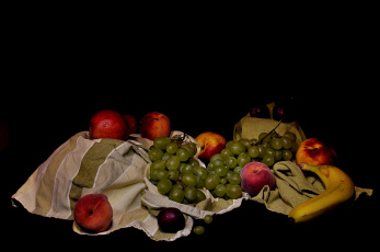 Картинка еда фрукты +ягоды яблоко виноград персики