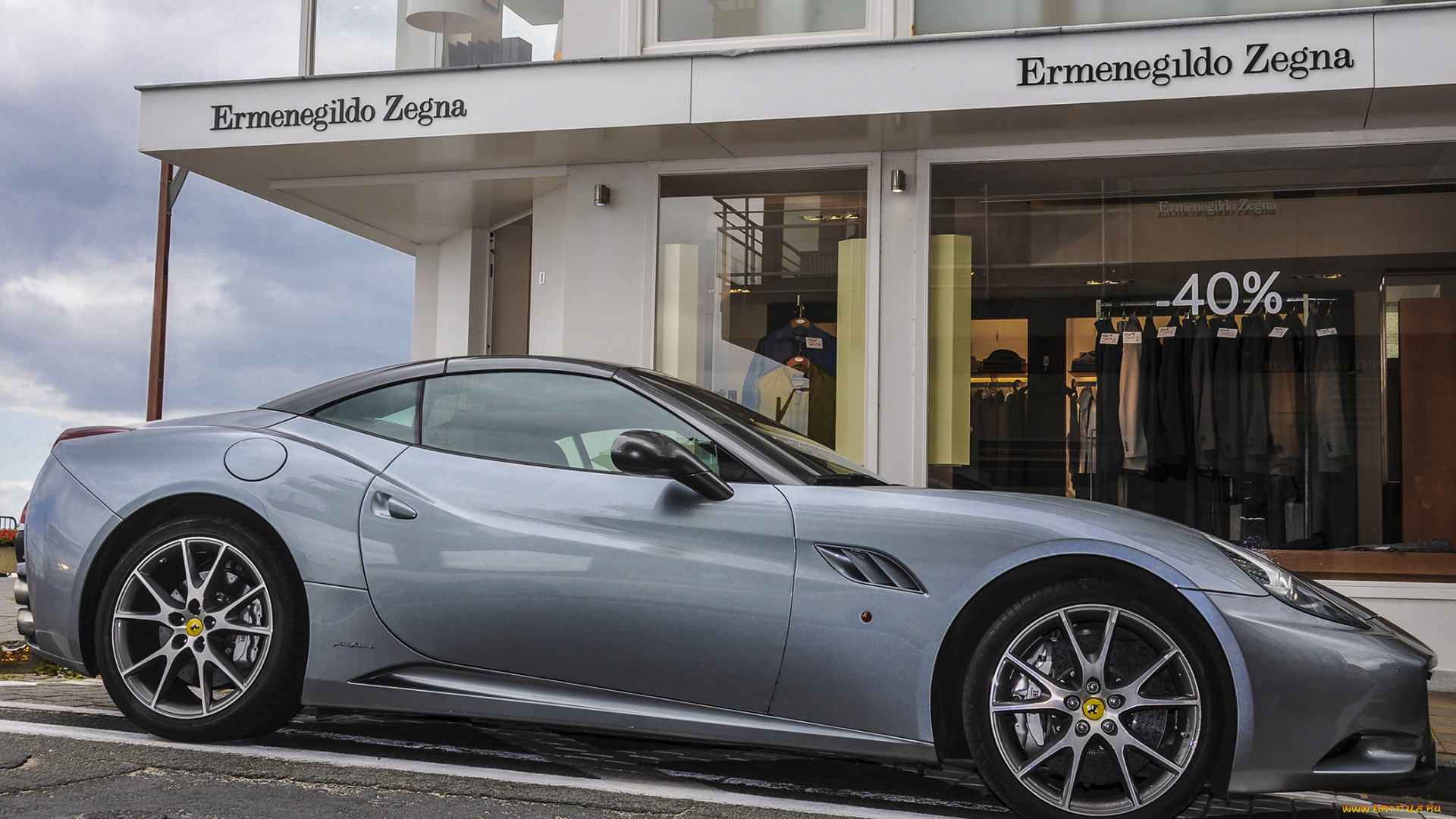 автомобили, ferrari, california, store, sky, феррари, калифорния, магазин, небо, улица