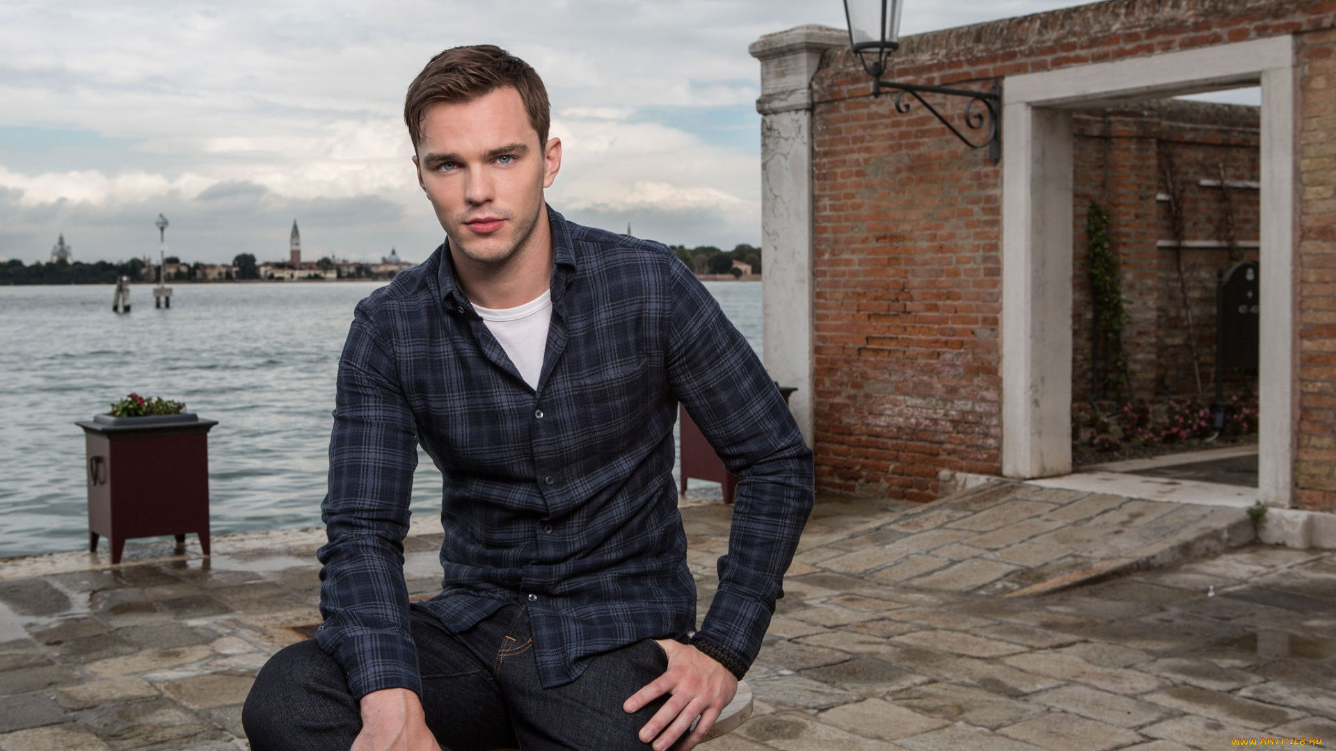 мужчины, nicholas, hoult, nicholas, hoult