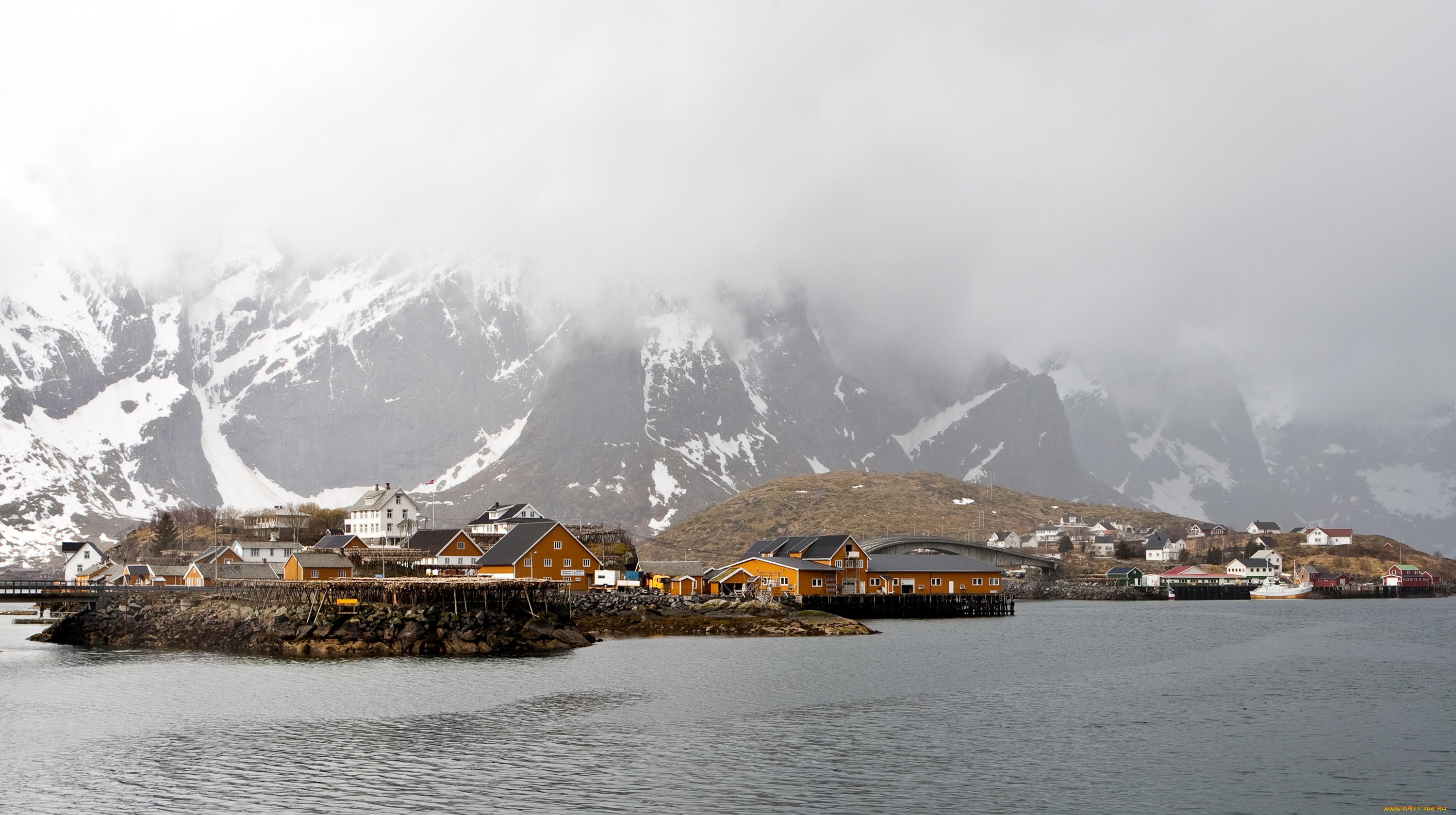 города, -, пейзажи, lofoten, снег, горы, зима, туман, дома, побережье, море, норвегия