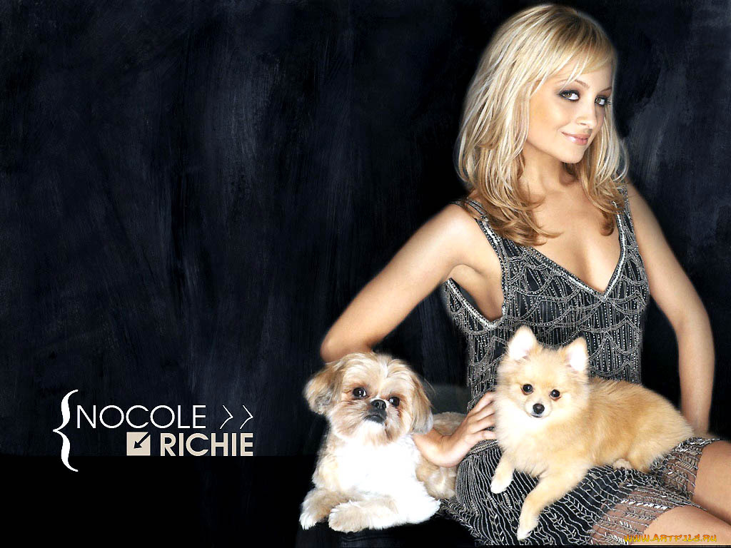 Nicole, Richie, девушки