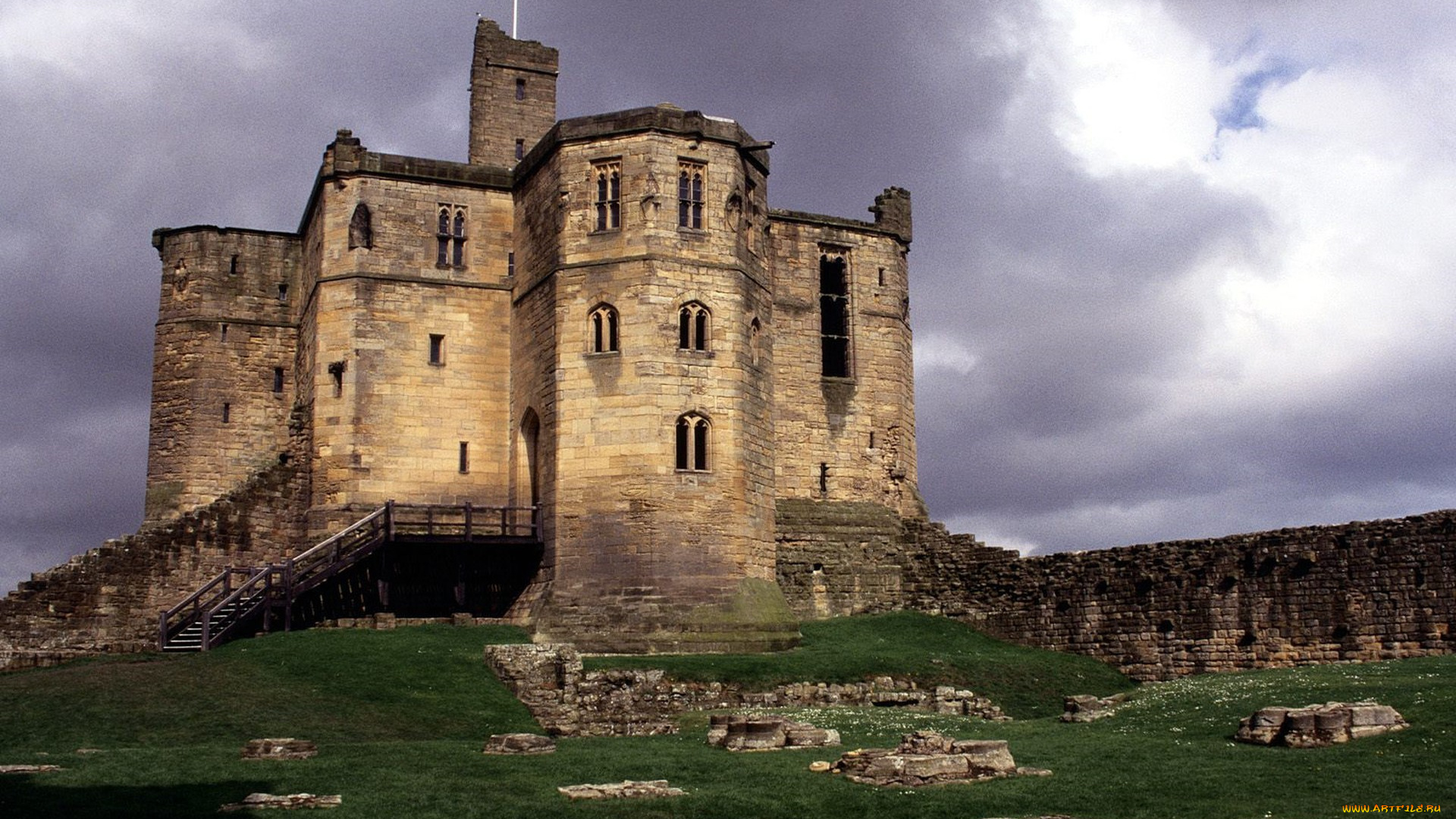 warkworth, castle, , northumberland, , england, города, замки, англии, замок, развалины, лужайка