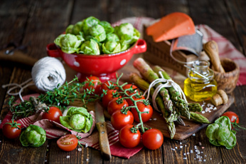 Картинка еда овощи масло брюссельская капуста спаржа помидоры