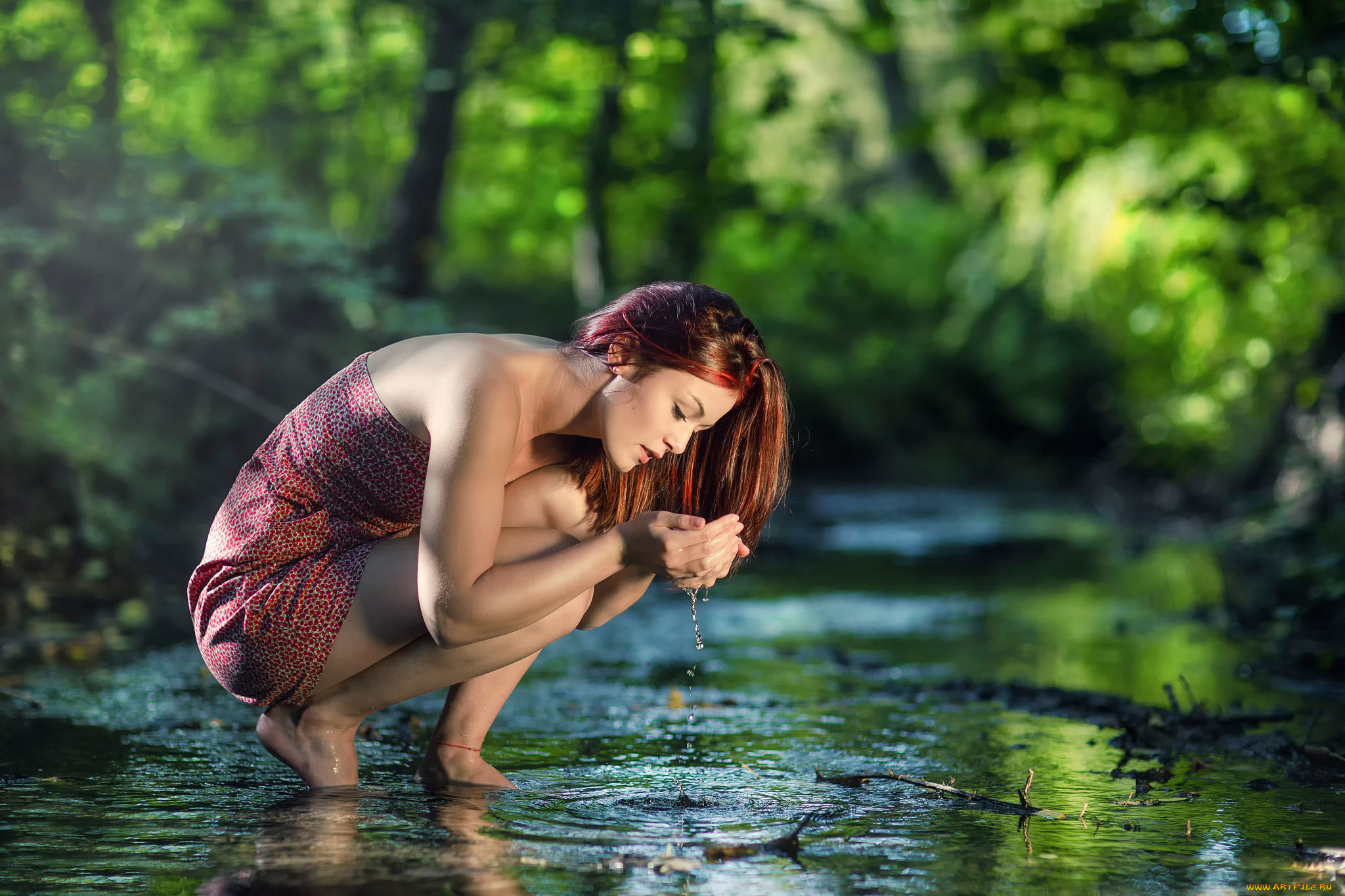 природа водопад девушка йога nature waterfall girl yoga бесплатно