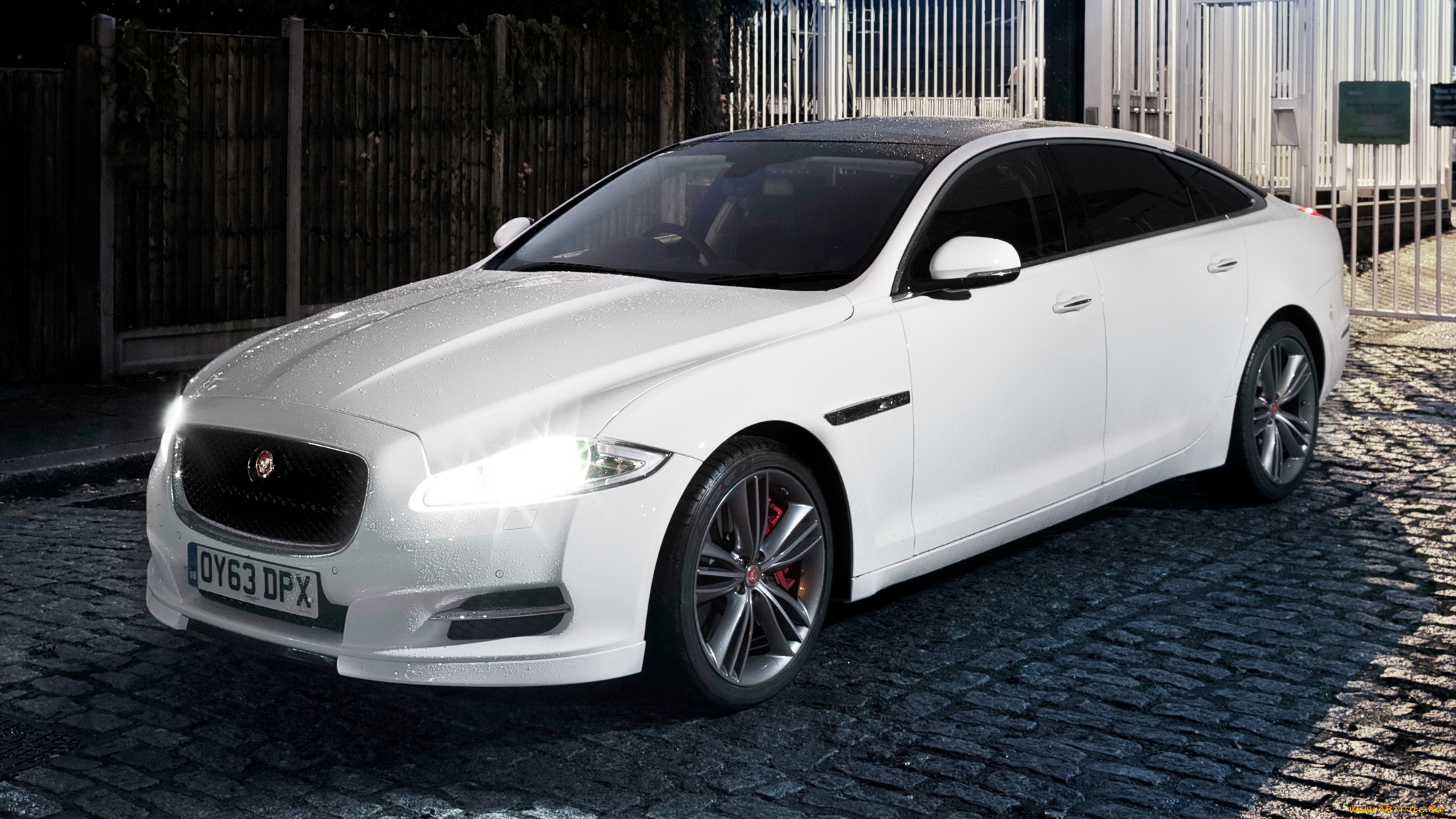 Jaguar XJL Supersport