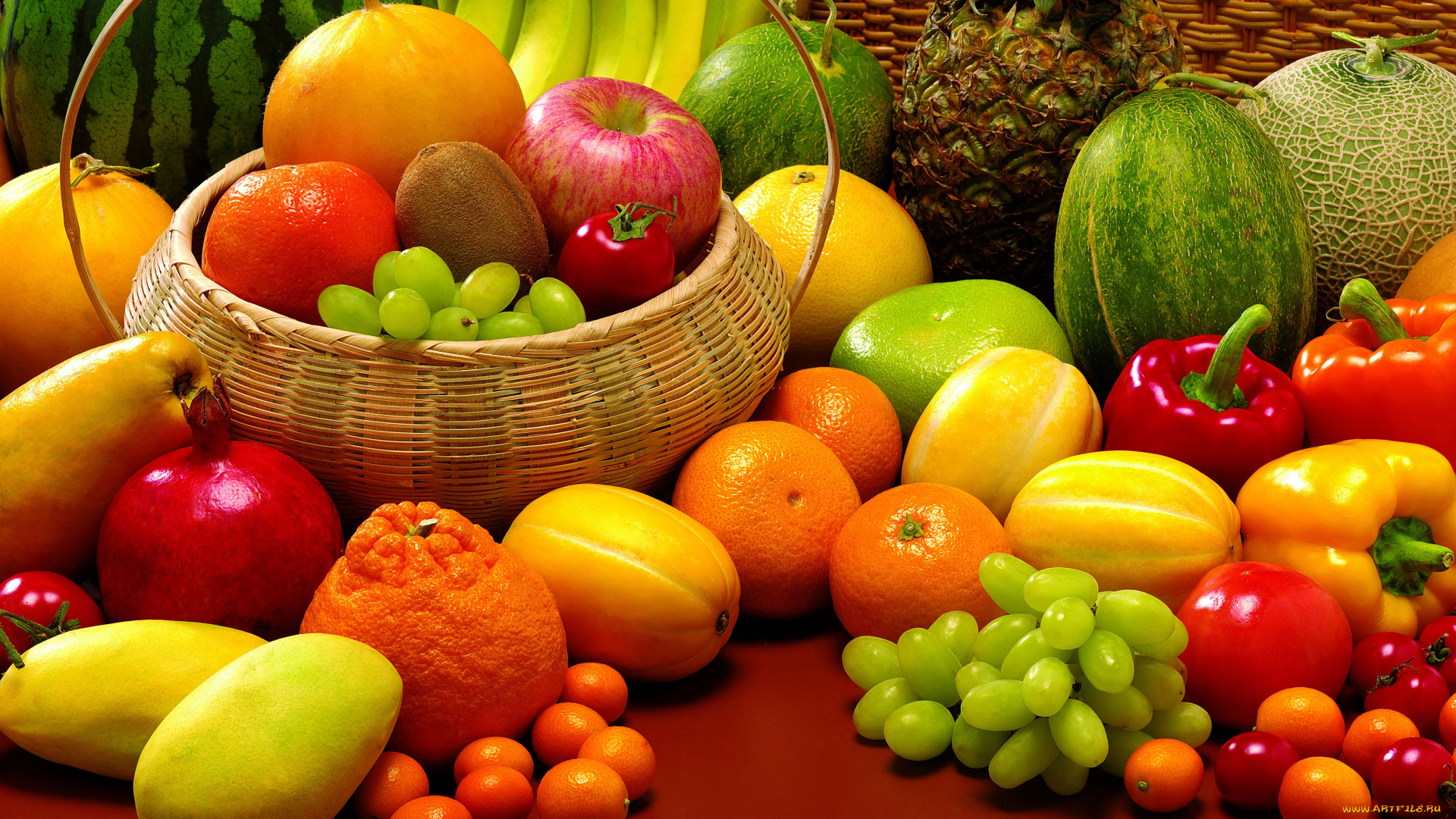 еда, фрукты, овощи, вместе, дыни, бананы, гранат, арбуз, натюрморт, крзинка, ананас, кумкваты, виноград, помидоры, паприка, мандарины, томаты