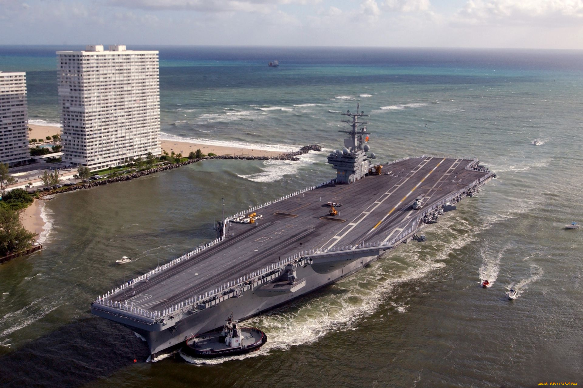 uss, ronald, reagan, корабли, авианосцы, вертолётоносцы, буксир