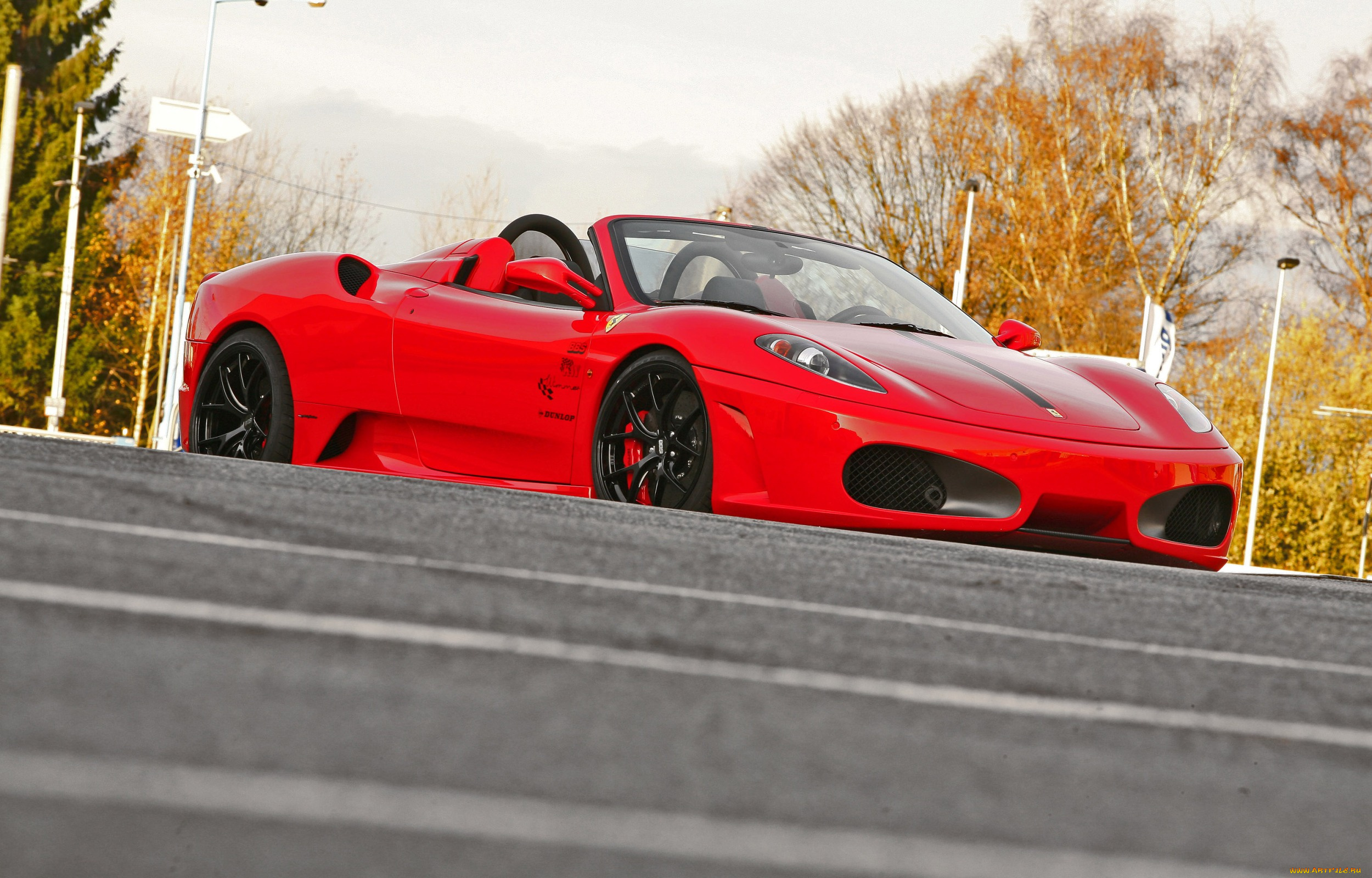 красный спортивный автомобиль Ferrari F430 red sports car скачать