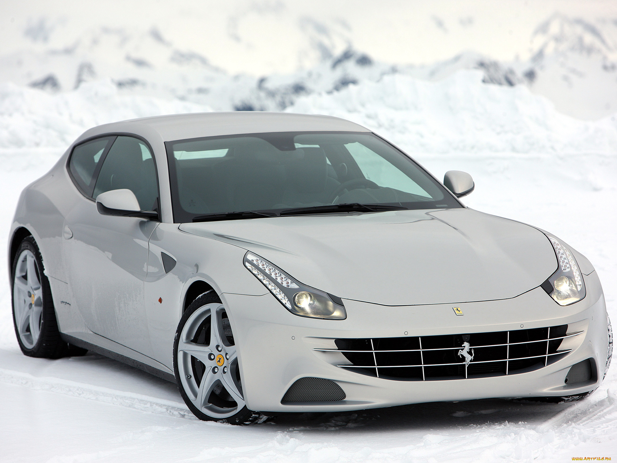 Феррари фф. Феррари FF. Ferrari FF купе. Ferrari FF 2011. Феррари фф 2012.