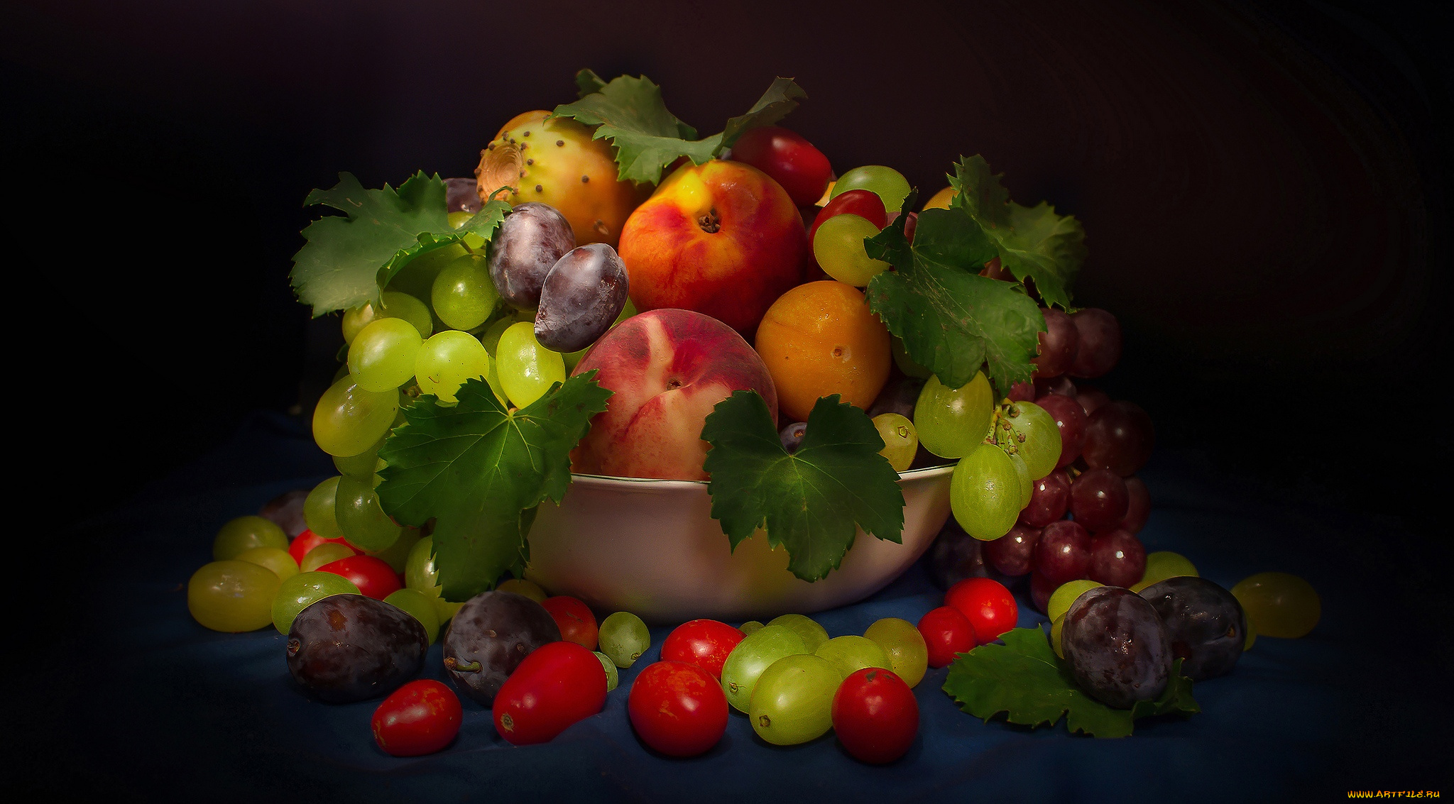 еда, фрукты, , ягоды, натюрморт, нектарин, виноград, листья, винограда, темный, фон, ягоды, слива