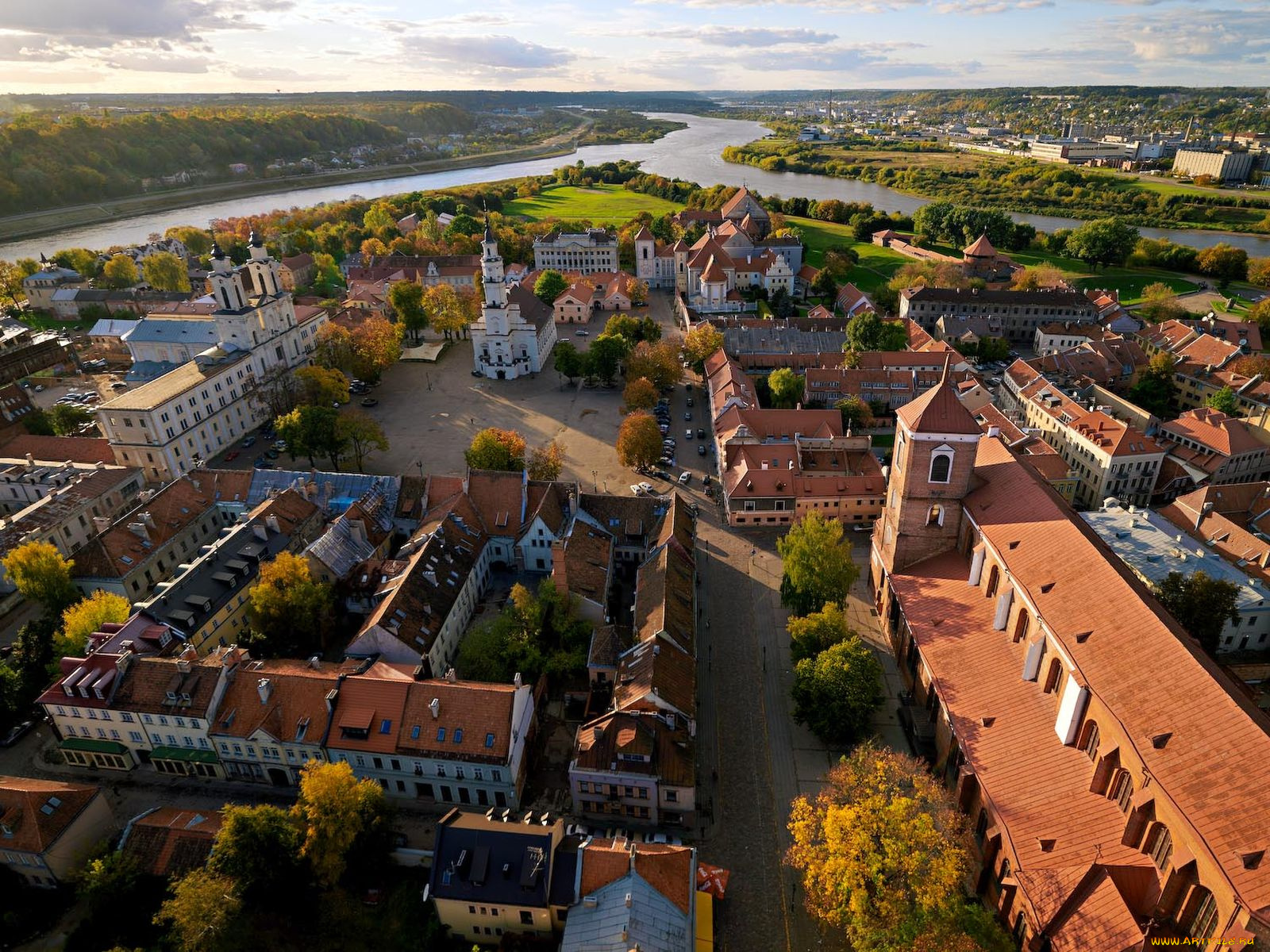 Город литва фото. Г Каунас Литва. Kaunas город Литва. Каунас столица Литвы. Каунас старый город.