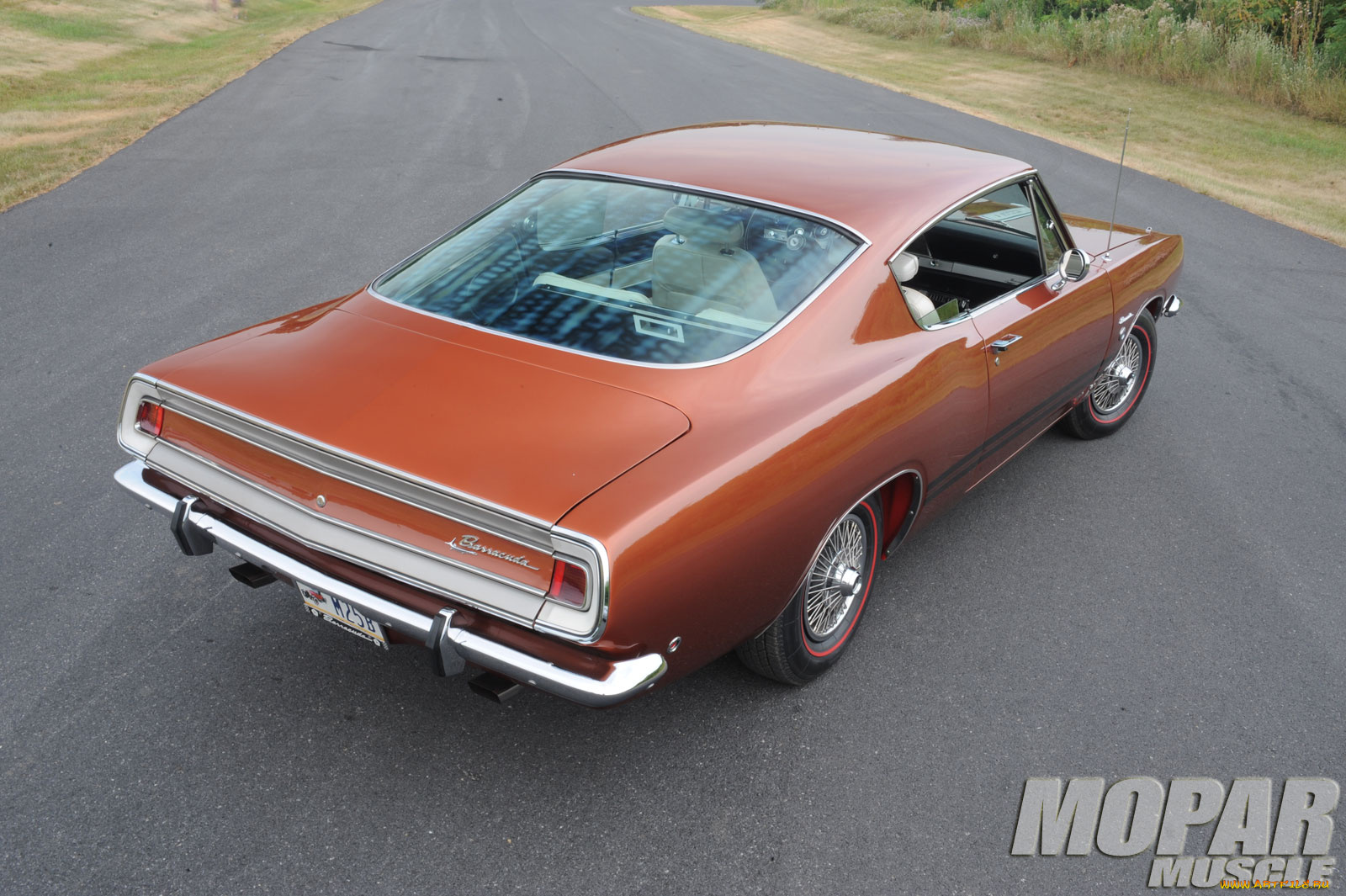 Plymouth Barracuda 68